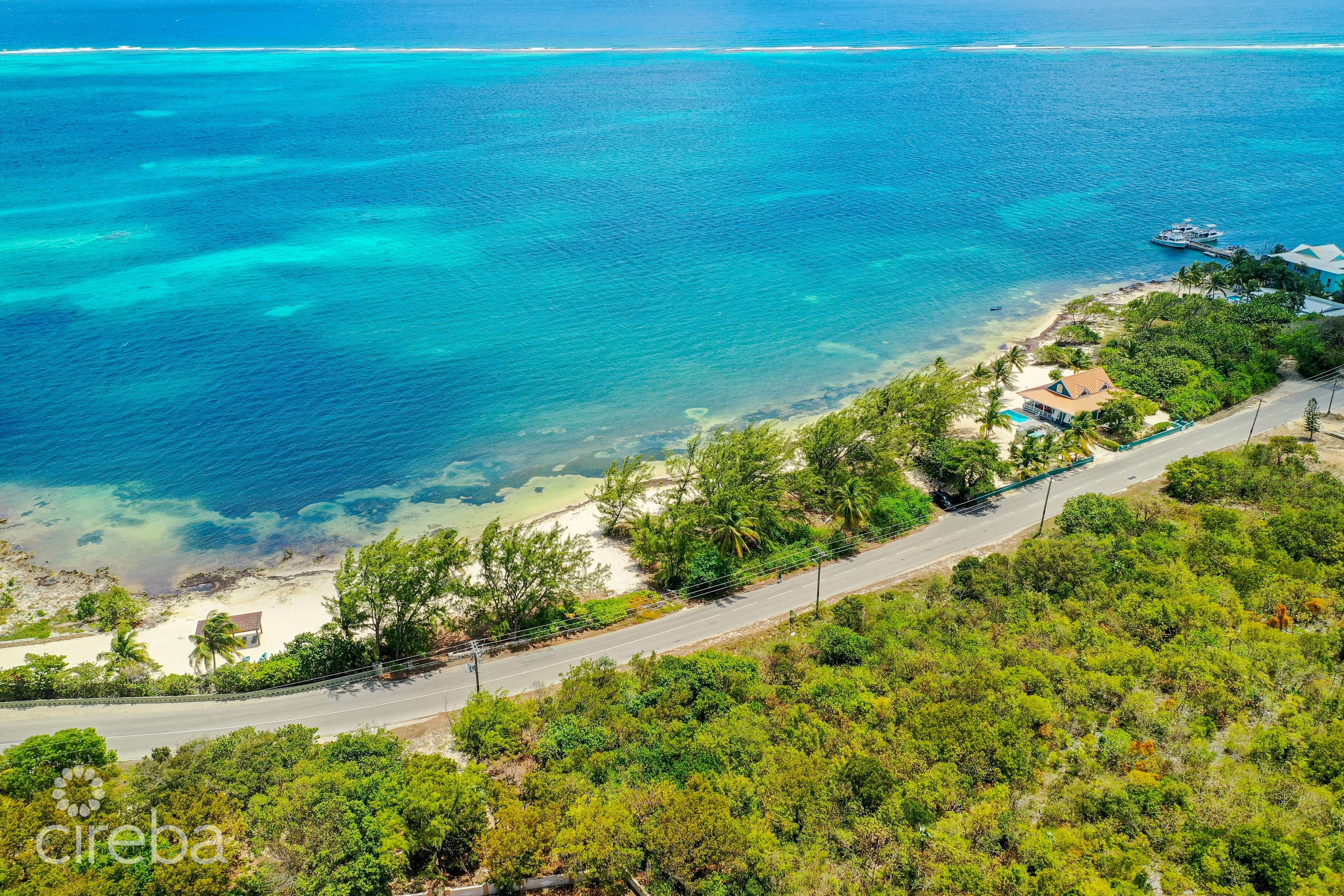 PRIME BEACHFRONT EAST END LAND 0.29 ACRE (OWNER PAYS STAMP DUTY)