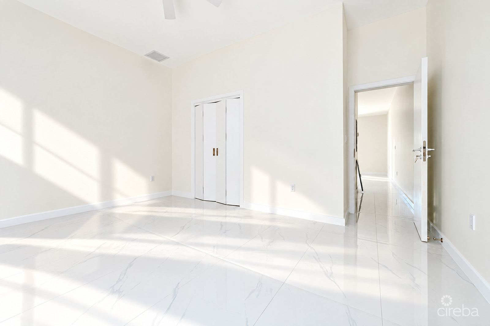 NORTH PALM HEIGHTS - END UNIT #7