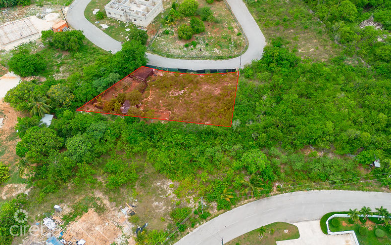 DUPLEX LOT – MAYFAIR CRESCENT – NORTHWARD.  0.2873 ACRE