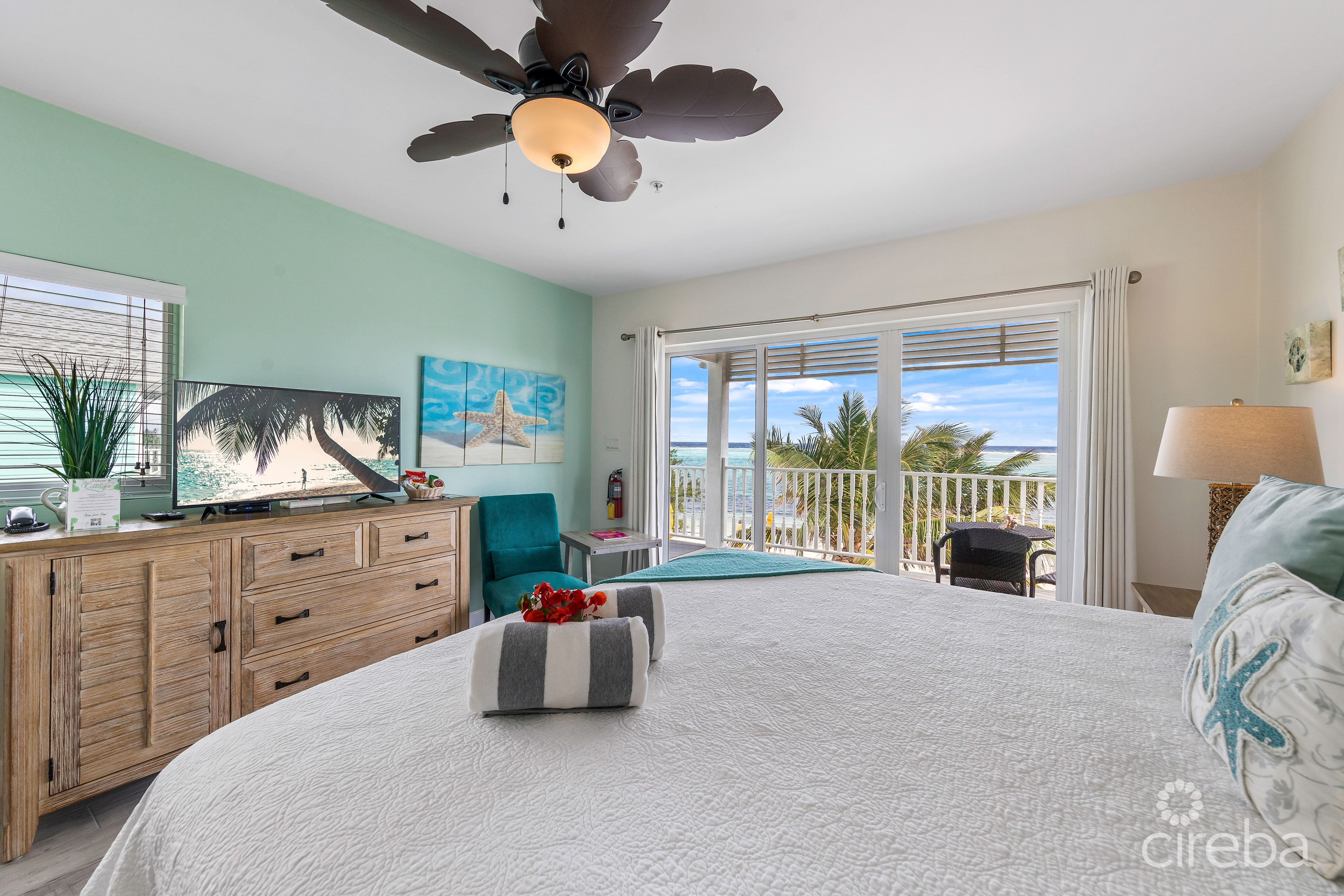 THE COTTAGES IN EAST END ~ BOUTIQUE HOTEL