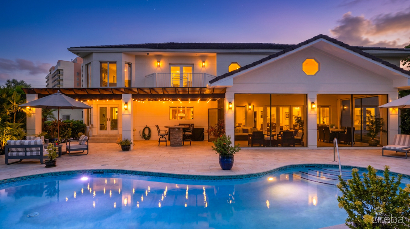 GOVERNORS HARBOUR ESTATE HOME
