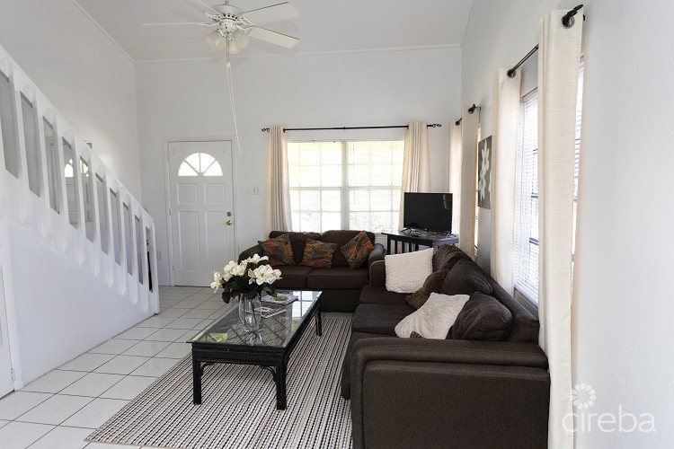 MUST SEE PLEASANT PALMS 2 BEDROOM