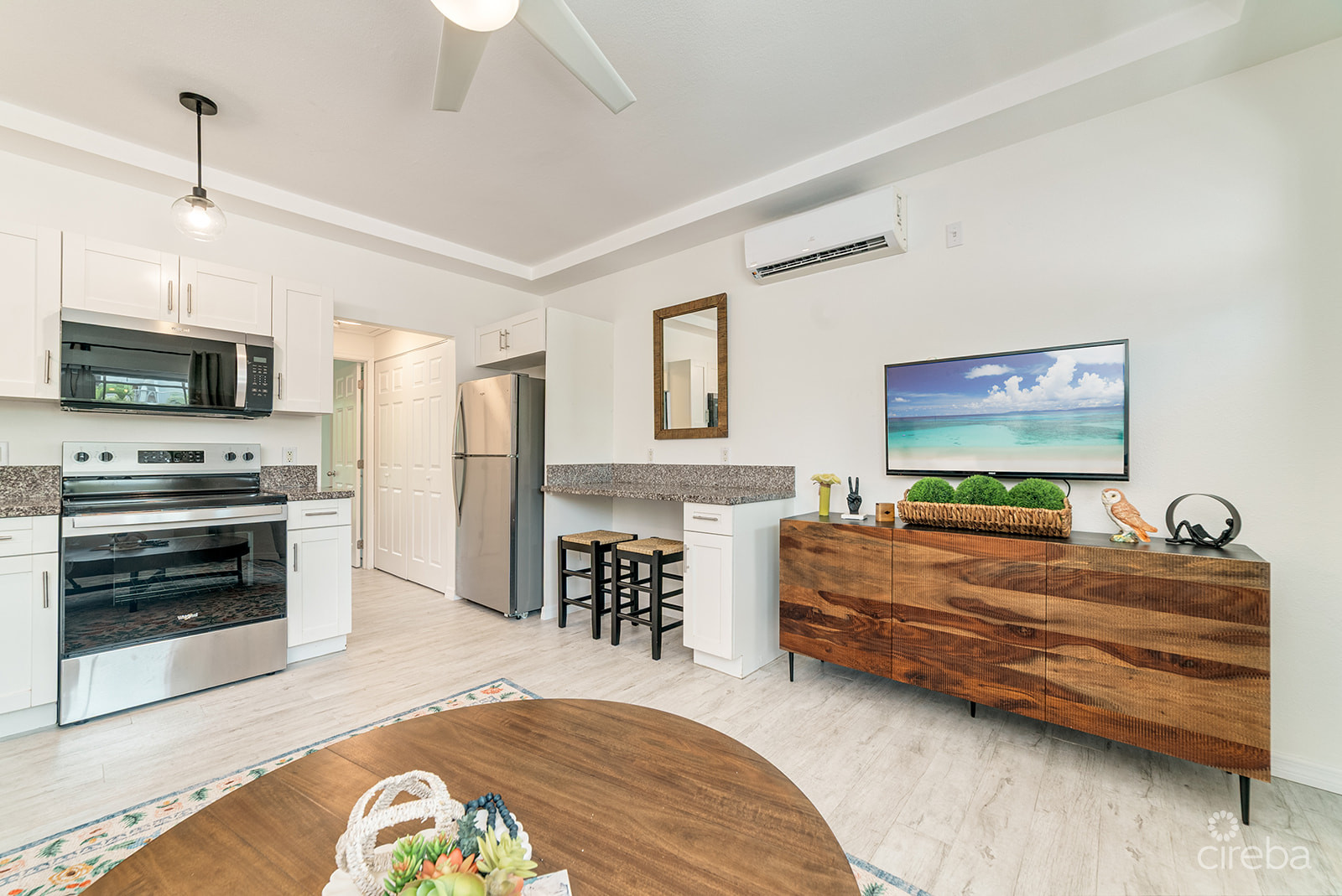 SANDSCAPE RESIDENCES #32