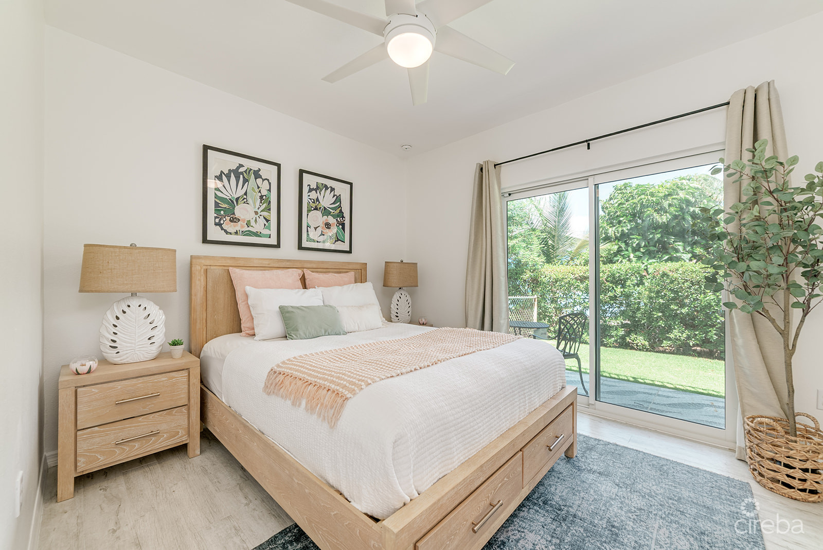 SANDSCAPE RESIDENCES #32