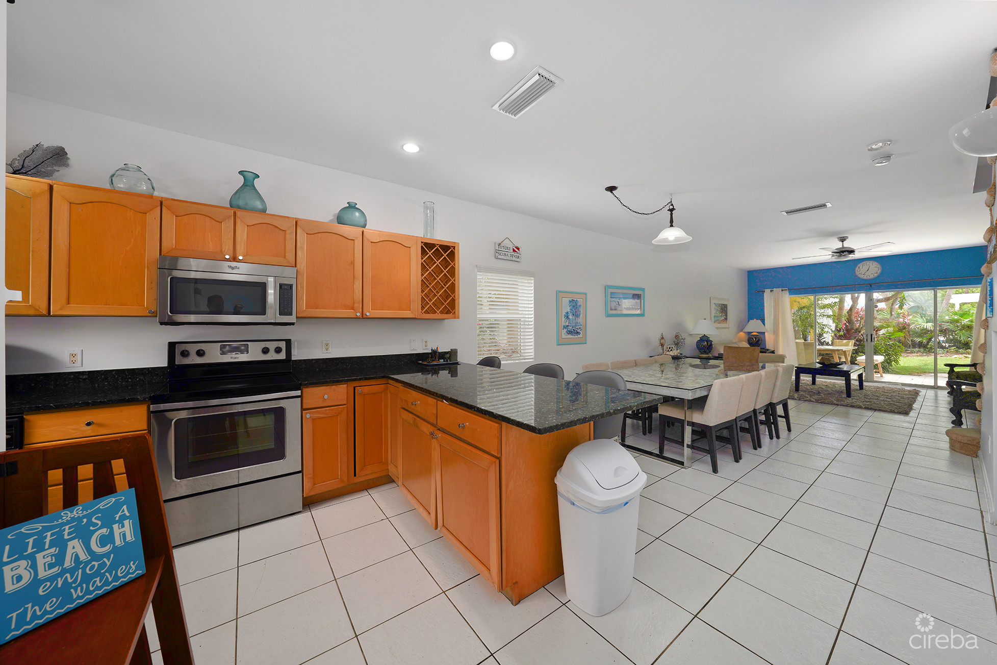 COCONUT BAY 118