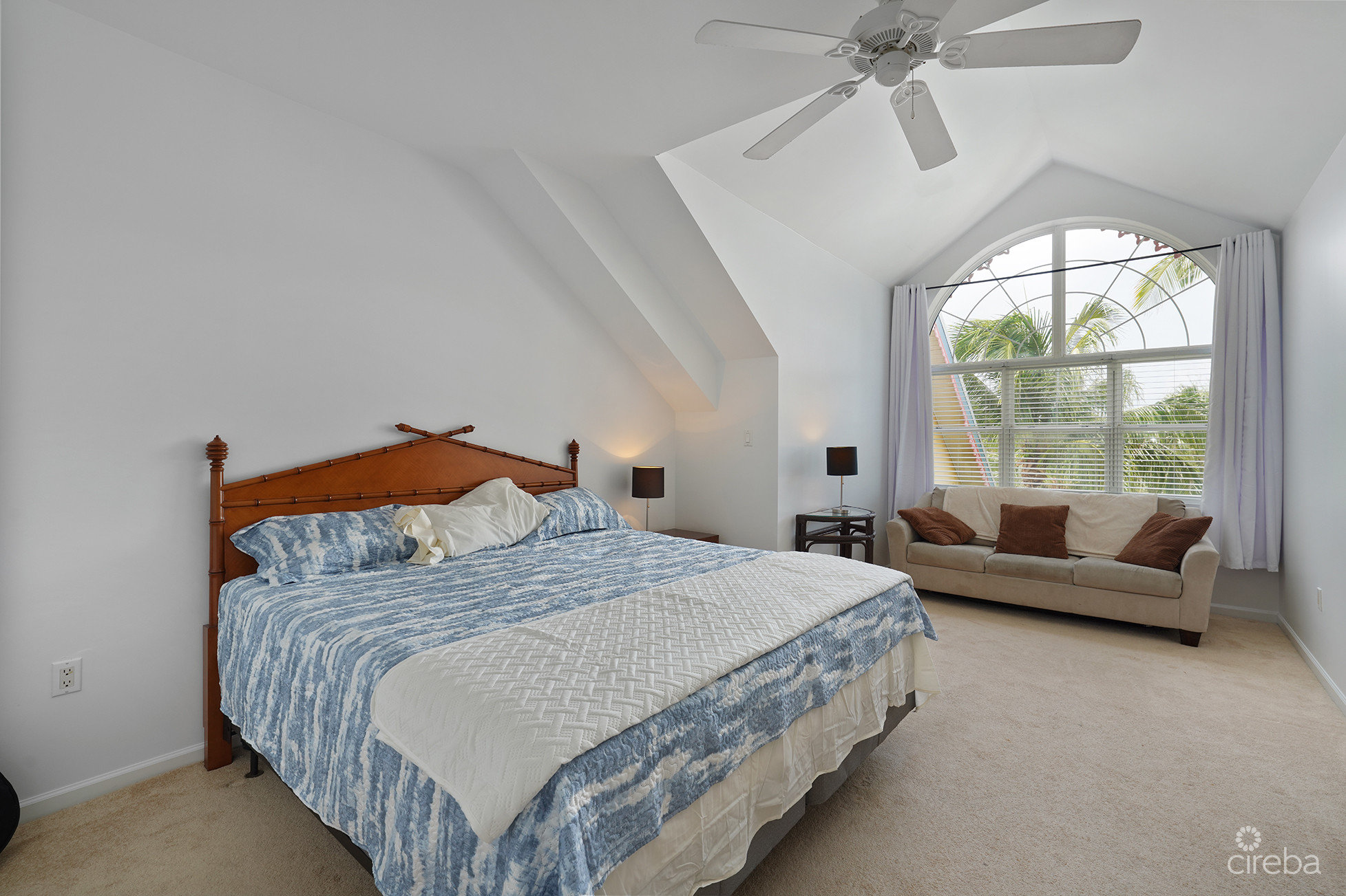 COCONUT BAY 118