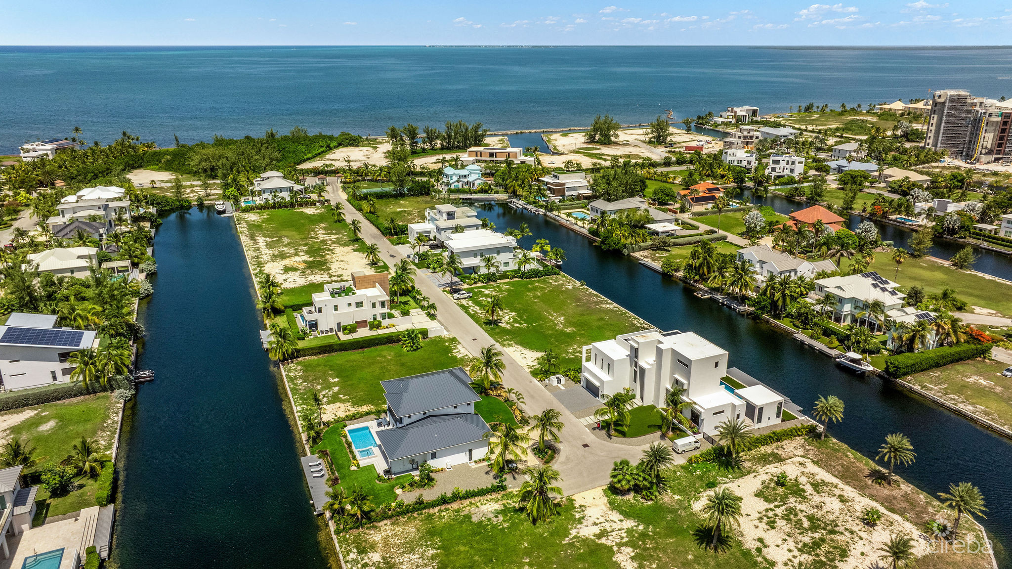 MARQUIS QUAY RESIDENCE, CRYSTAL HARBOUR