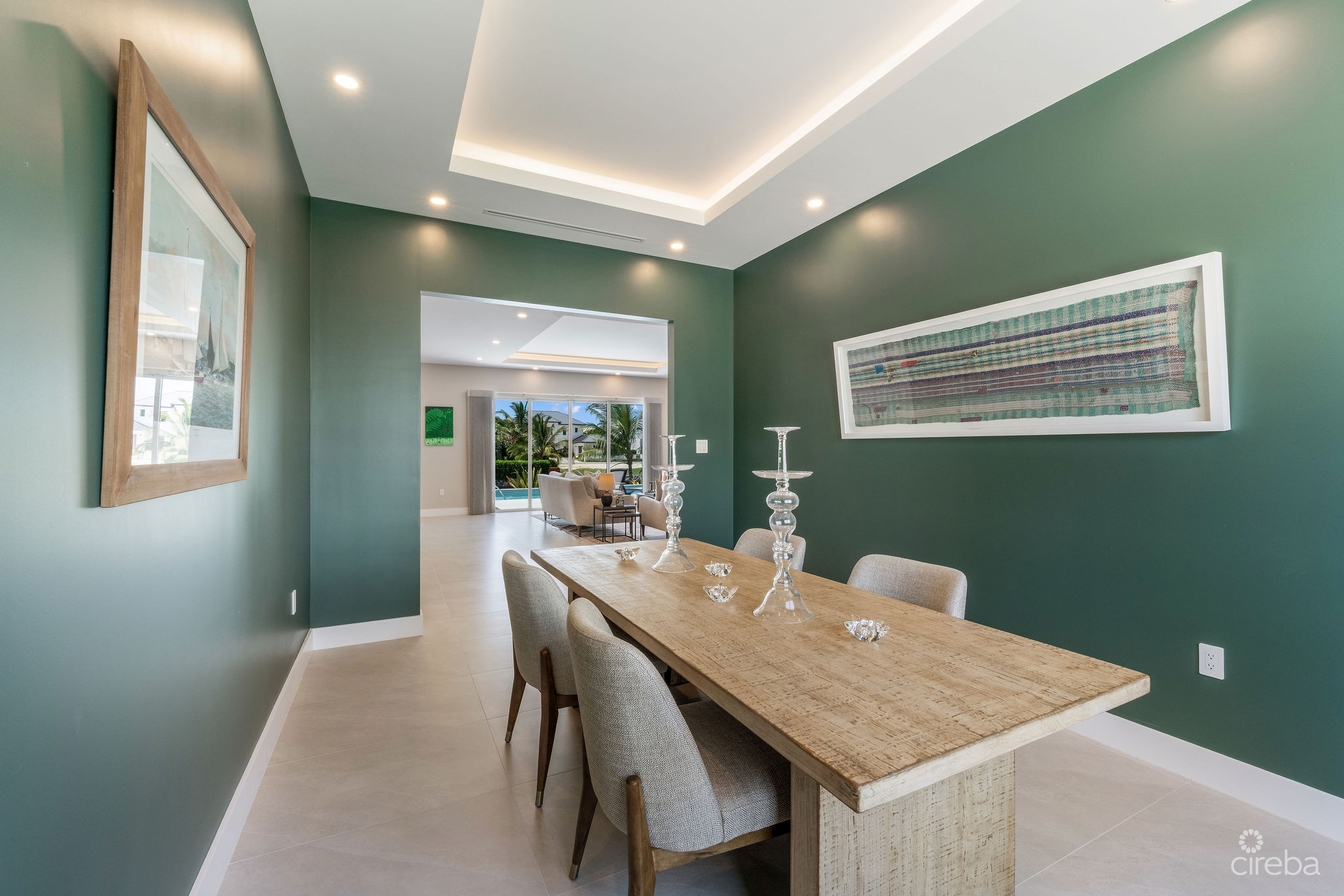 MARQUIS QUAY RESIDENCE, CRYSTAL HARBOUR
