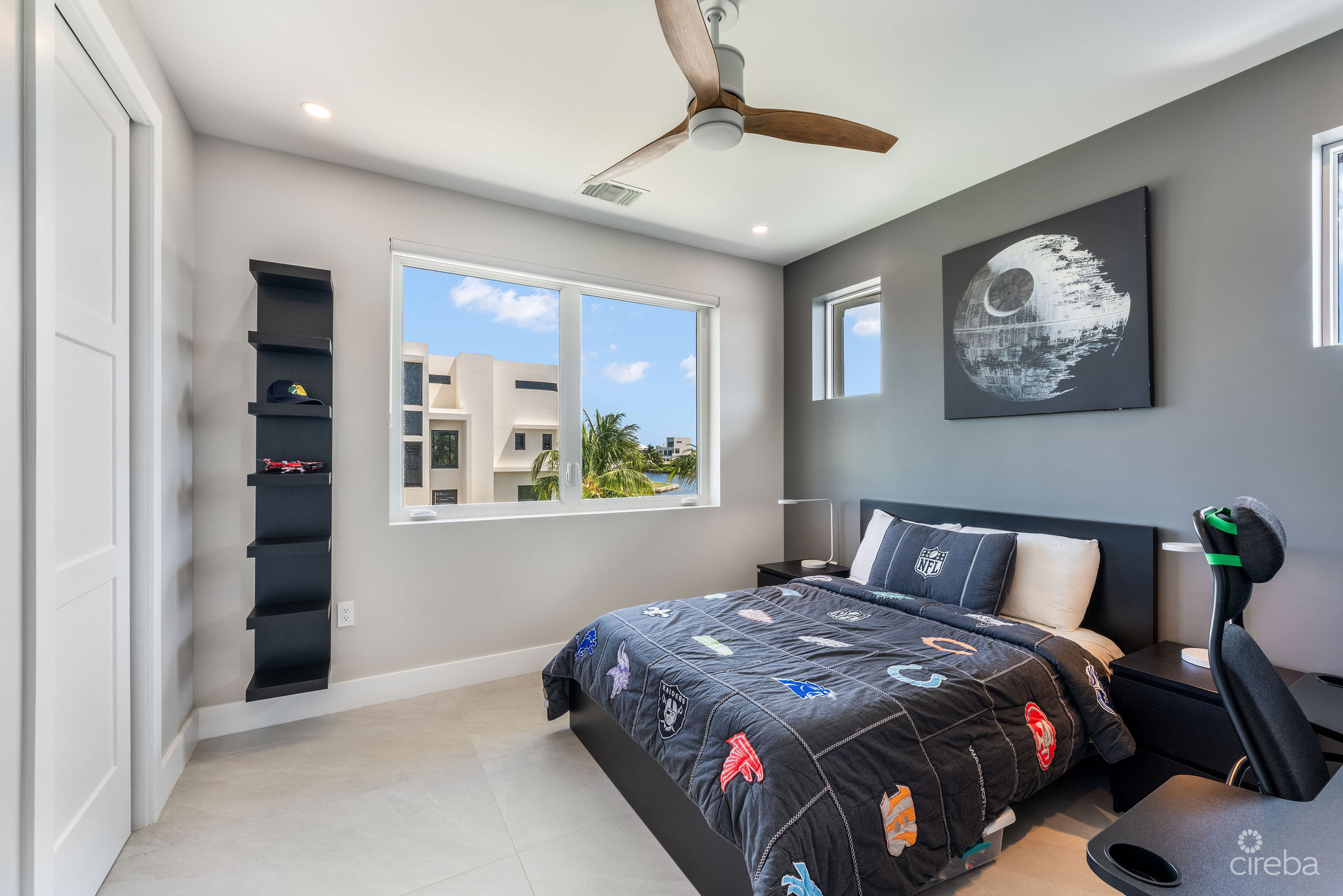 MARQUIS QUAY RESIDENCE, CRYSTAL HARBOUR
