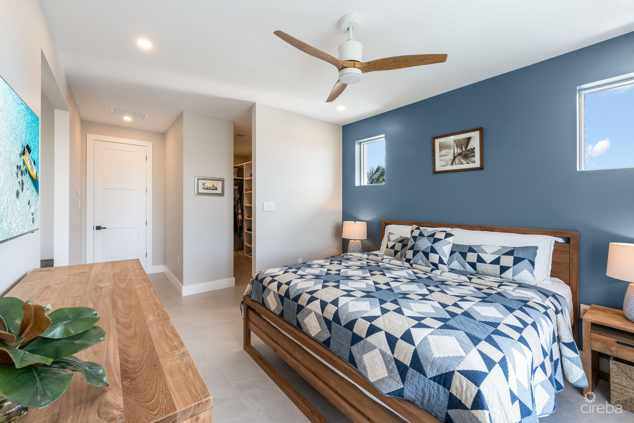 MARQUIS QUAY RESIDENCE, CRYSTAL HARBOUR