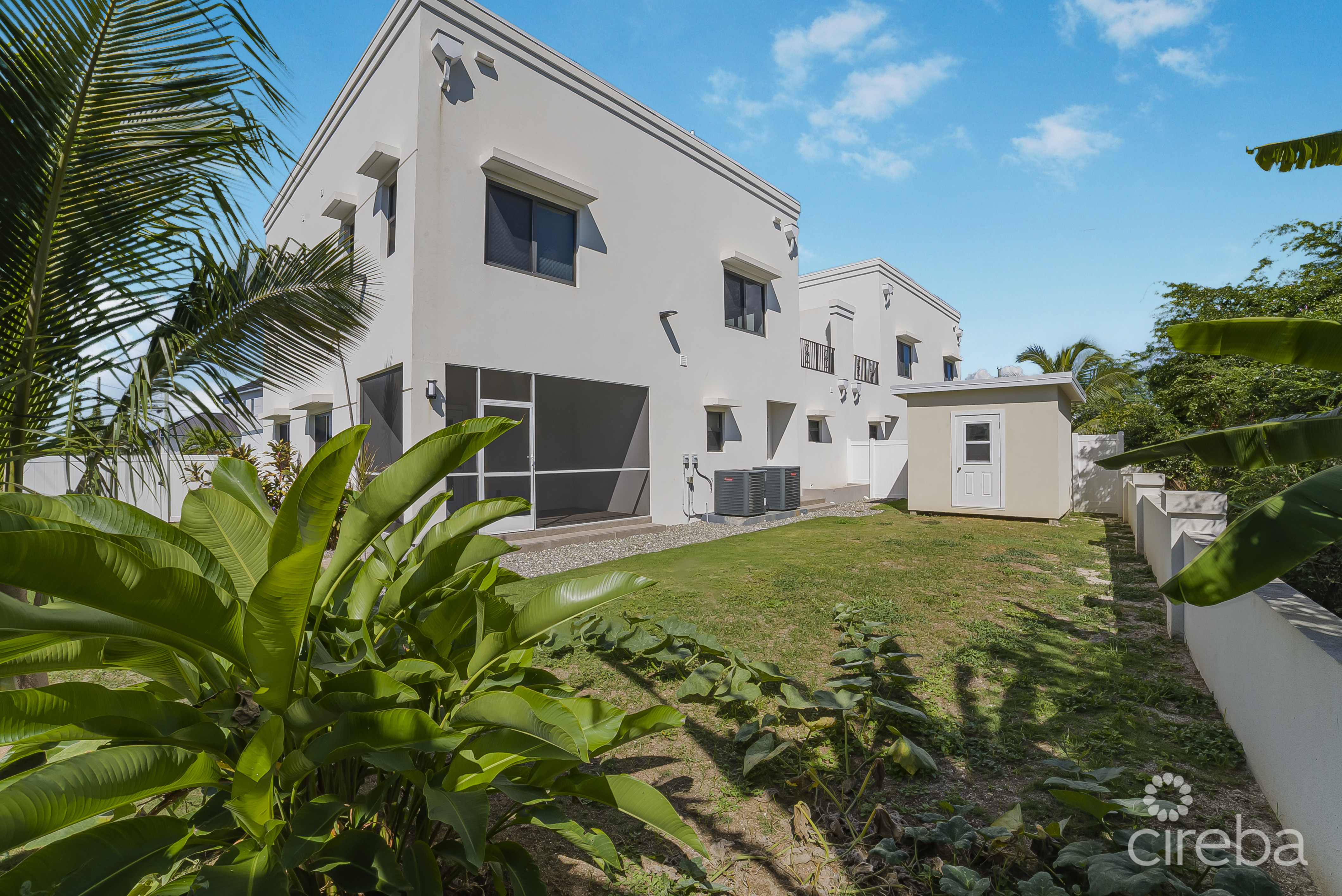 SPACIOUS MODERN 4BR W/ EN-SUITES & BONUS ROOM – GATED COMMUNITY