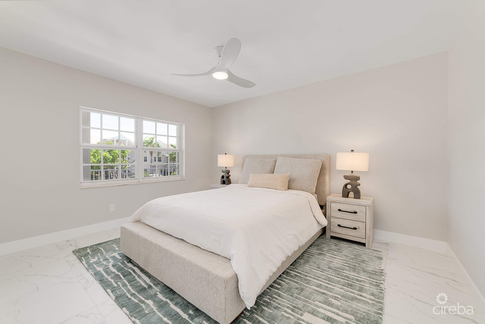 BRITANNIA LIONS COURT #324 – ELEGANT 3-BEDROOM CORNER UNIT | 2,100 SQFT | GOLF COURSE VIEWS