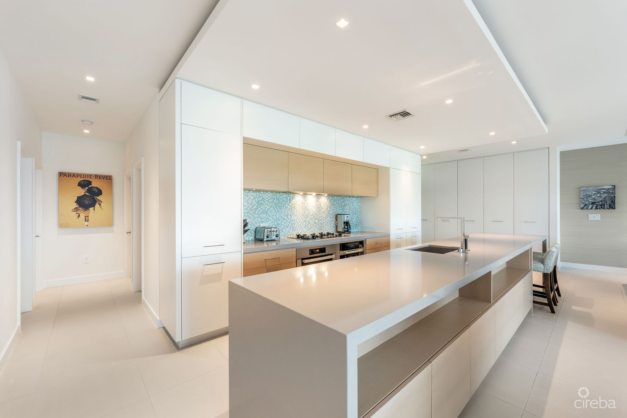 OCEANA 105 – GRAND TERRACE OCEANFRONT RESIDENCE