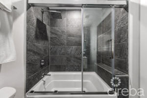 BAHIA  12 – 3 BED 3.5 BATH W FAMILY ROOM / BEDROOM