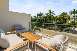 BAHIA  12 – 3 BED 3.5 BATH W FAMILY ROOM / BEDROOM