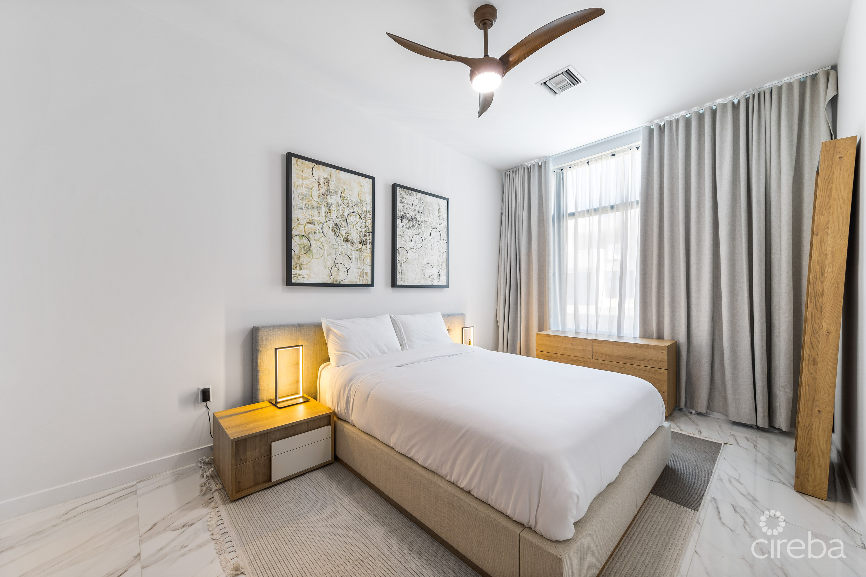 BAHIA  12 – 3 BED 3.5 BATH W FAMILY ROOM / BEDROOM