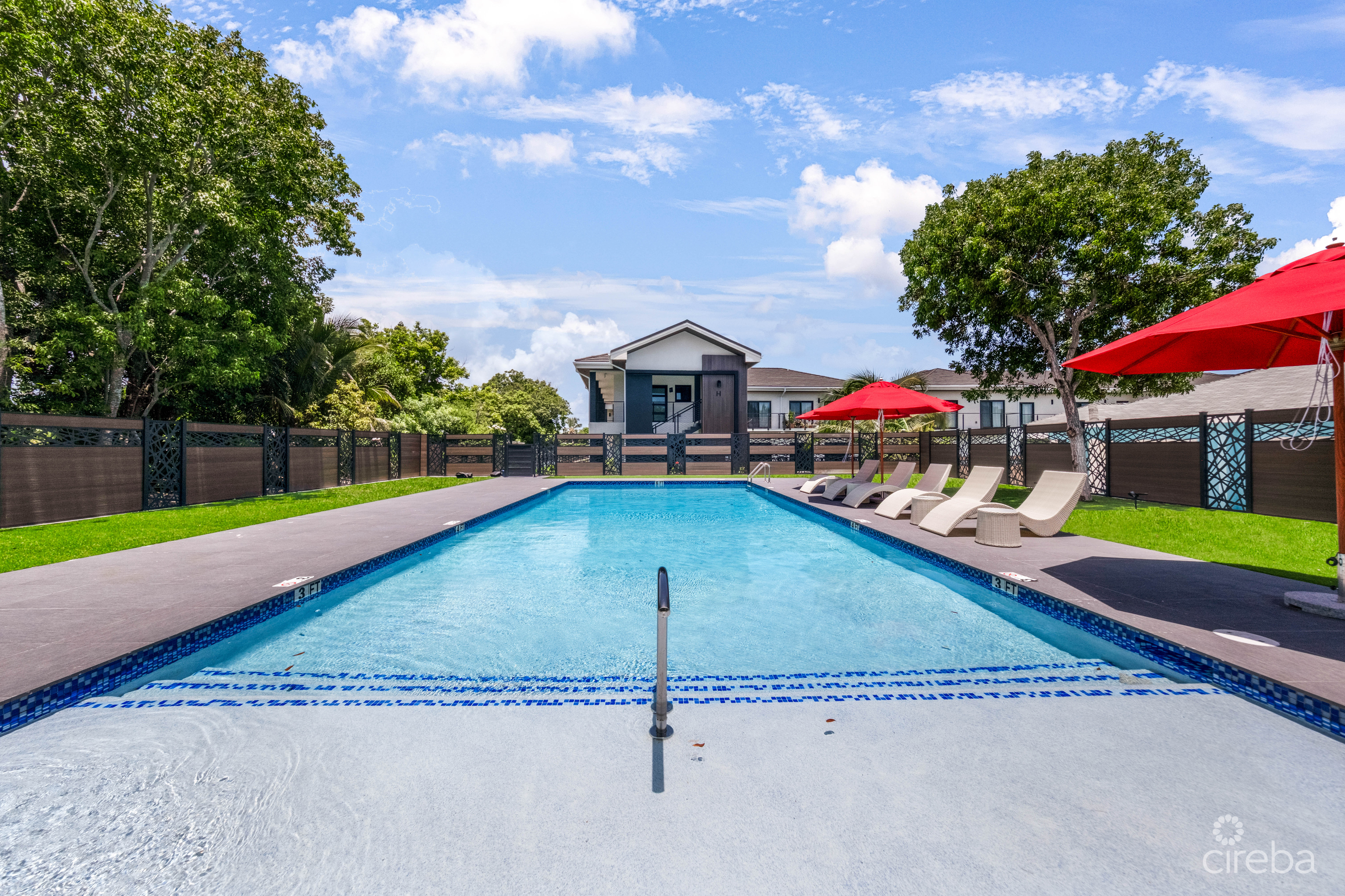 ARZA NEWLY BUILT 2BED + DEN  – MOVE IN READY