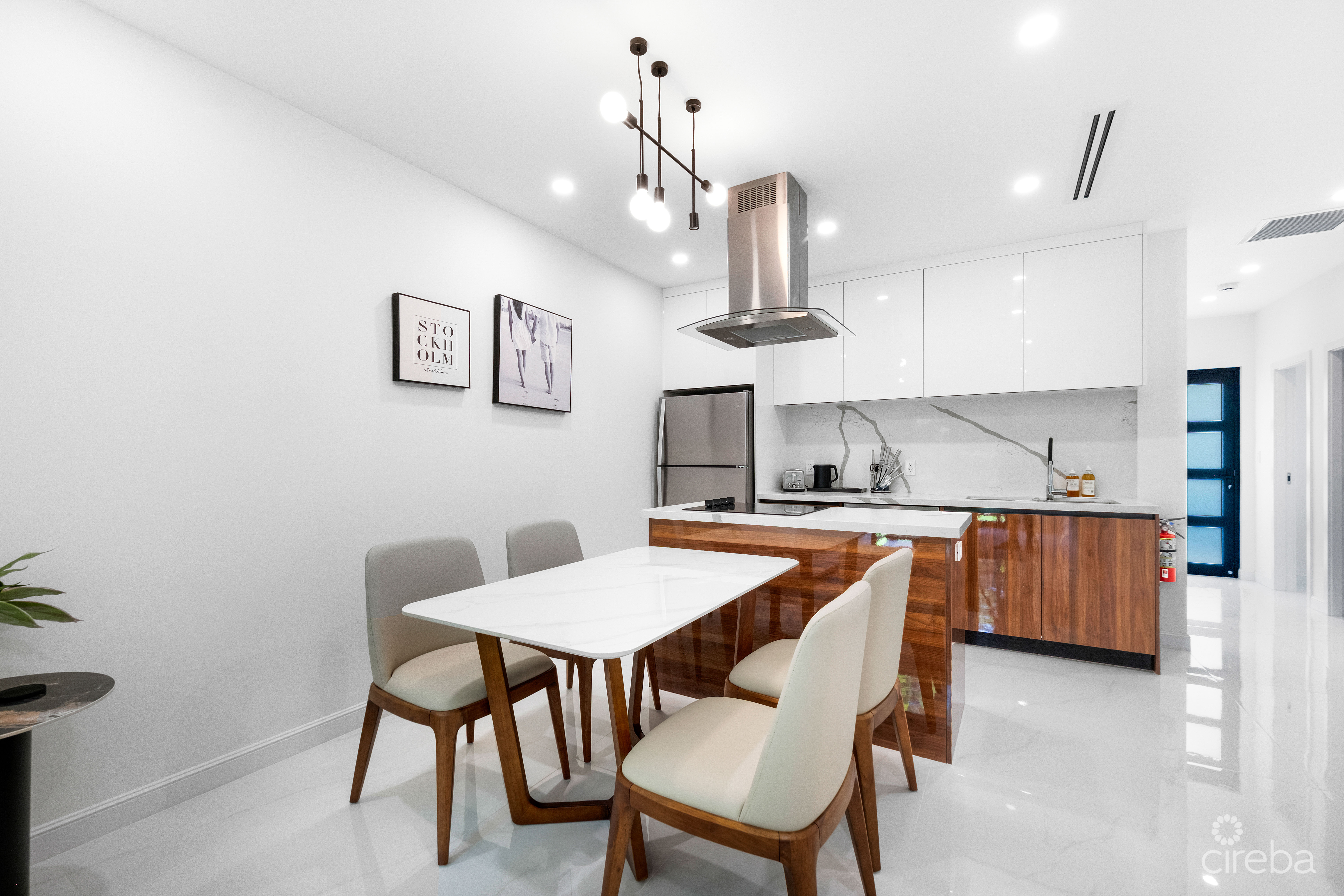 ARZA NEWLY BUILT 2BED + DEN  – MOVE IN READY