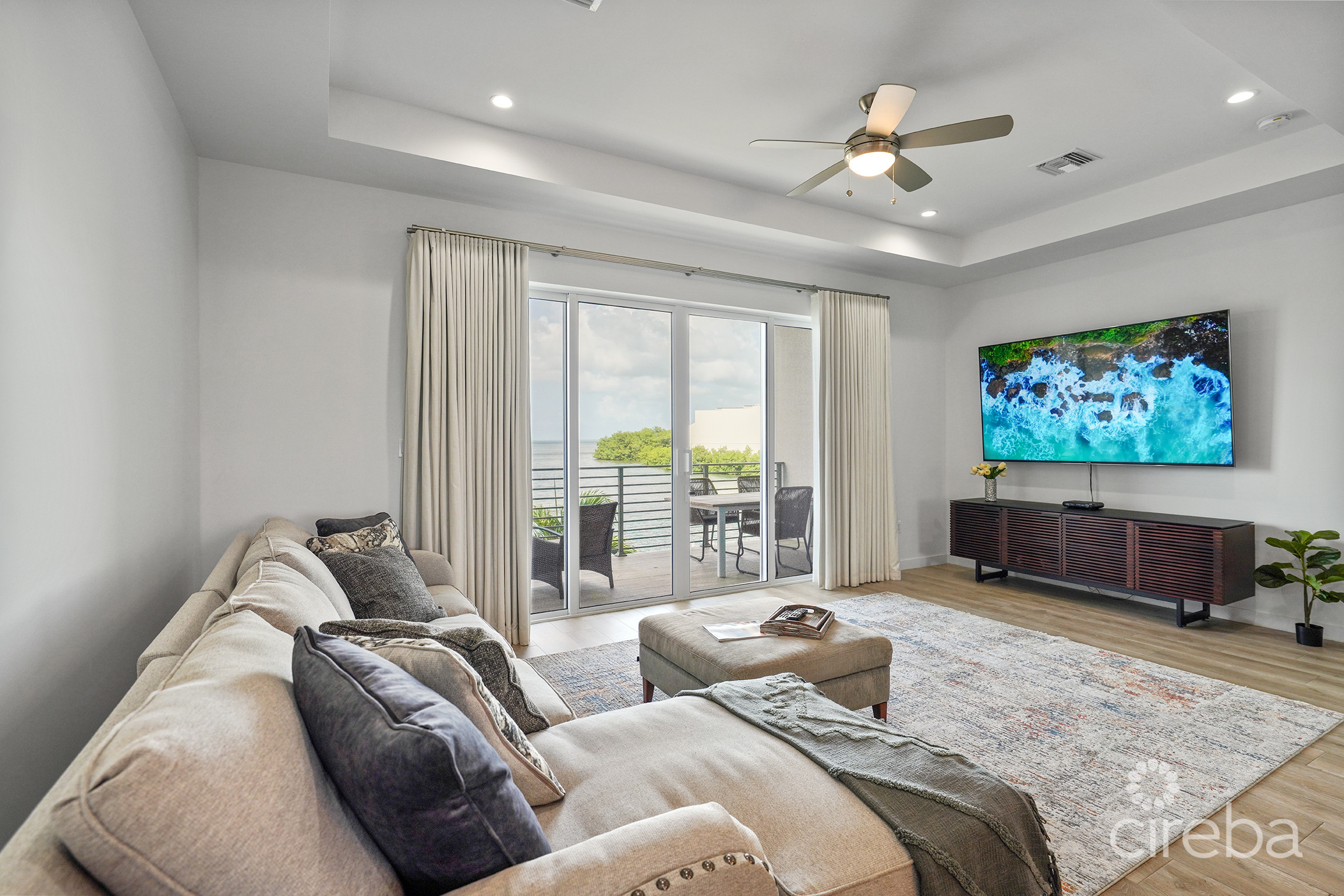 OCEAN CREST UNIT 21