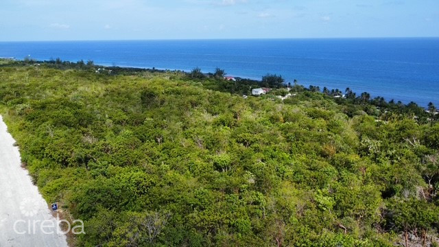 BLUFF LAND – CAYMAN BRAC EAST – LOT #9