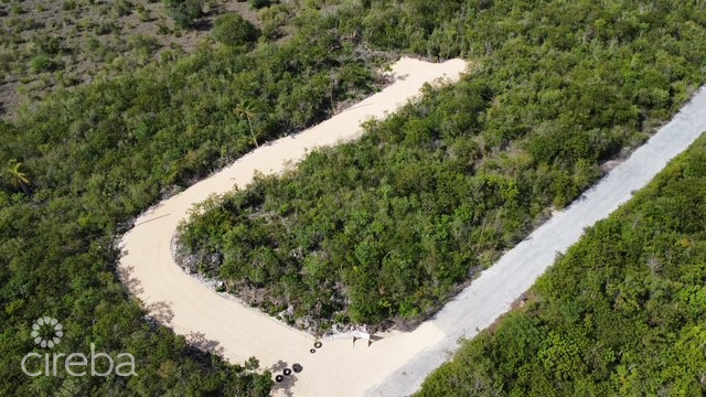 BLUFF LAND – CAYMAN BRAC EAST – LOT #9