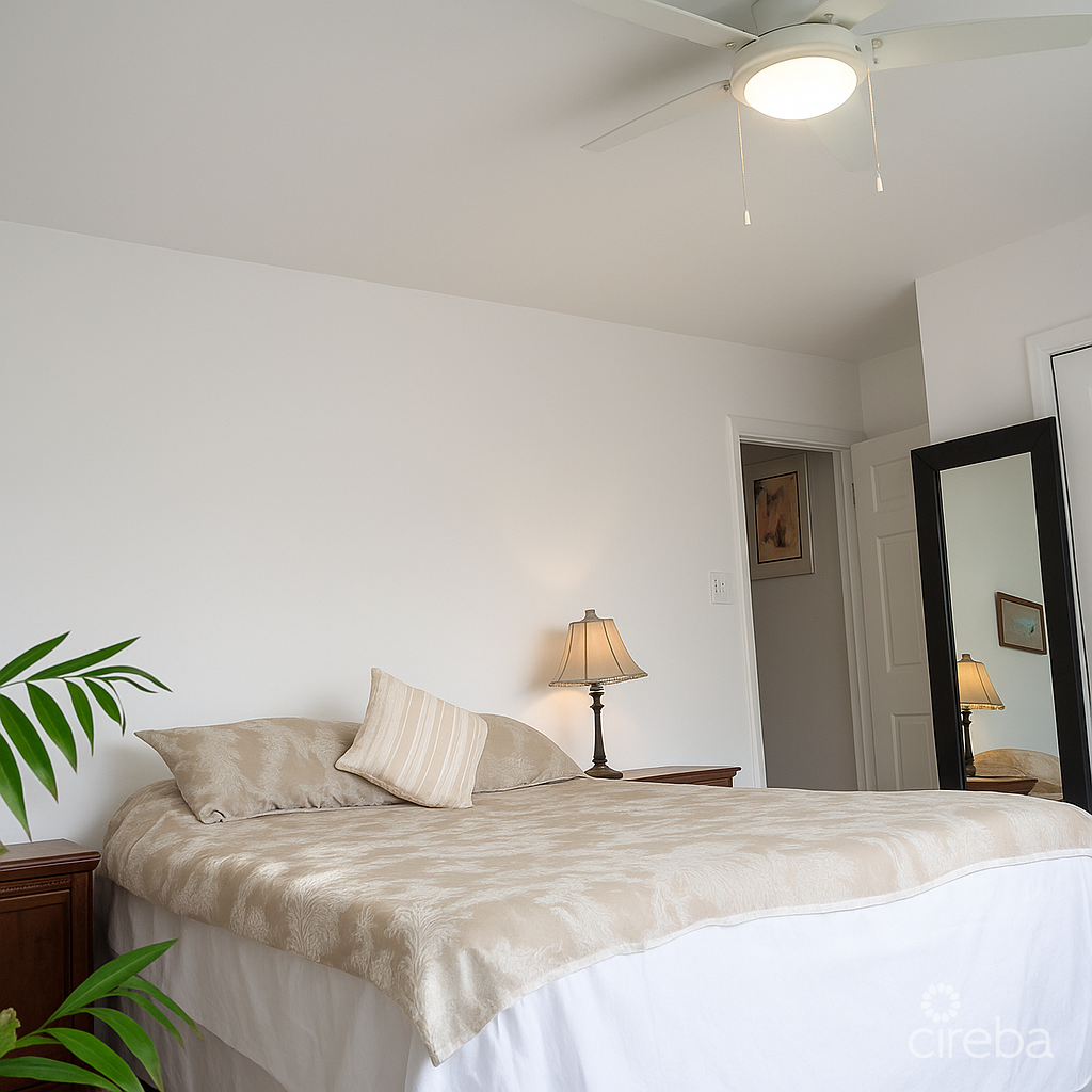 1 BED, NORTHSIDE APARTMENT WITH BEACH ACCESS