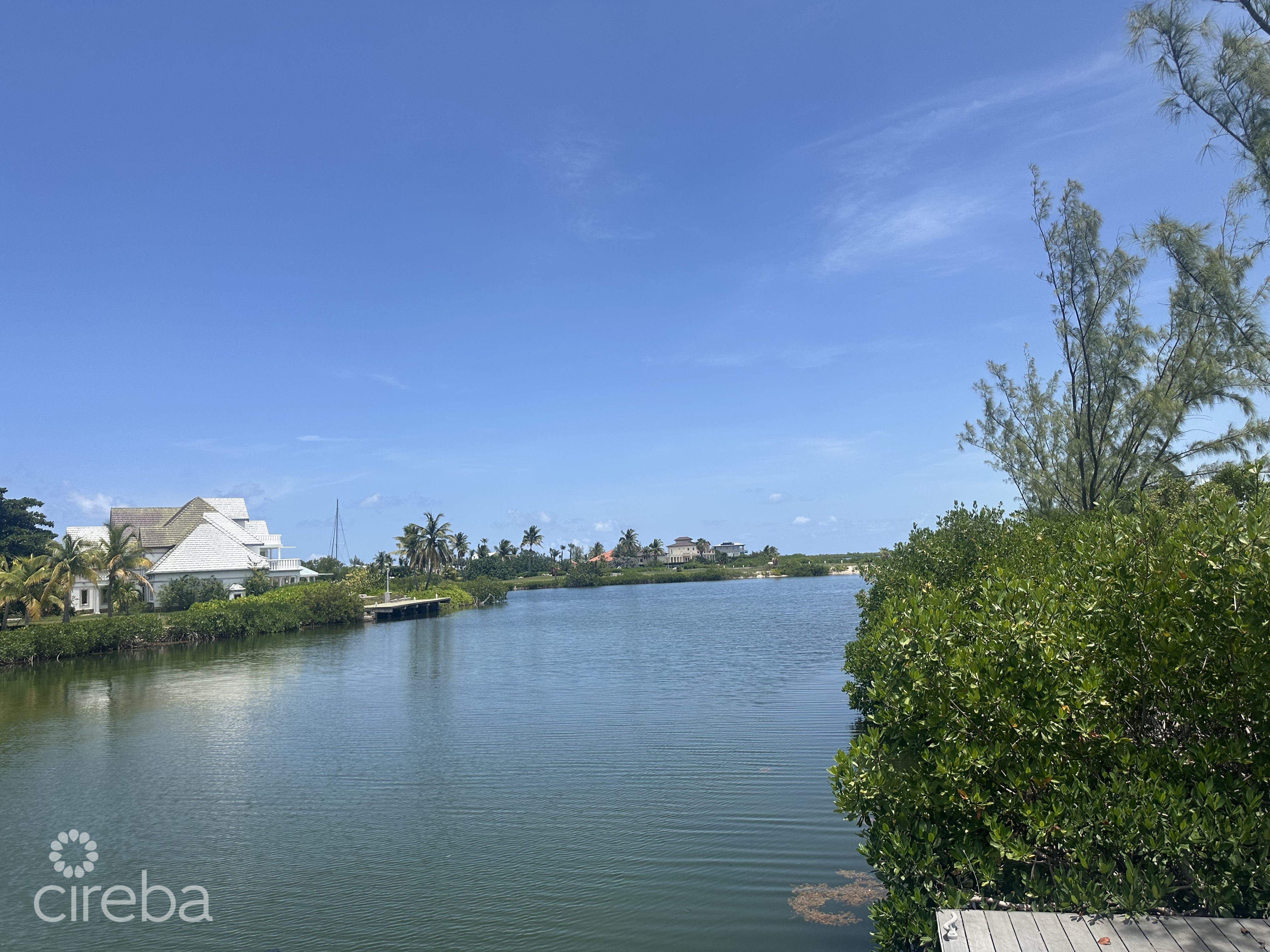THE SHORES CANAL FRONT 0.4459ACRES – PRIME LOCATION
