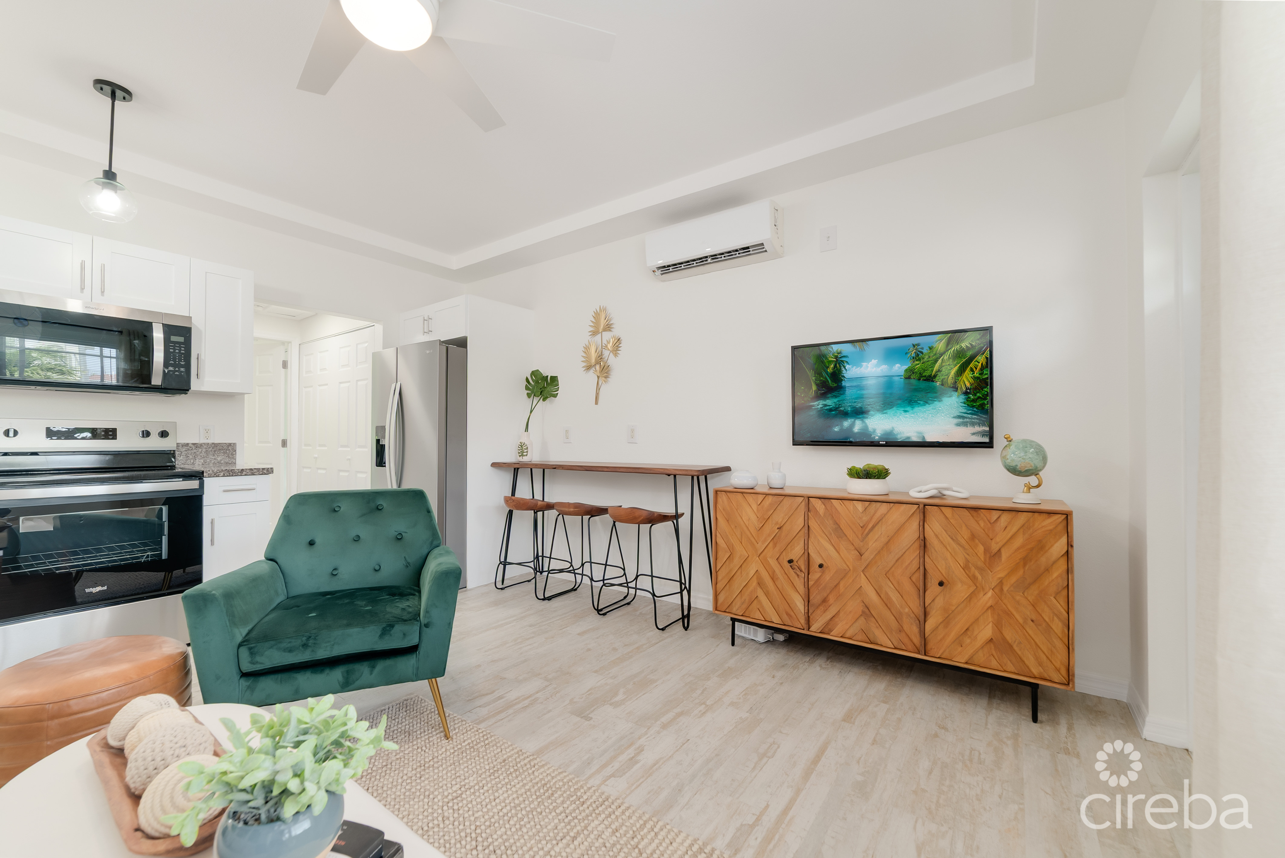 SANDSCAPE RESIDENCES #33