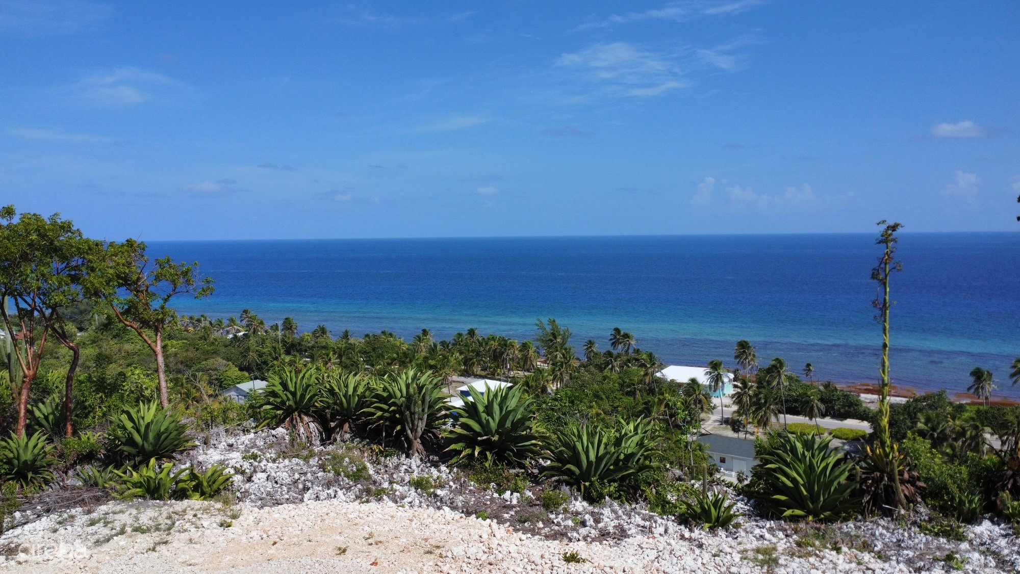 BLUFF LAND – CAYMAN BRAC EAST – LOT #6