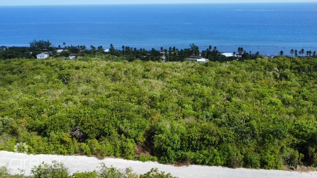 BLUFF LAND – CAYMAN BRAC EAST – LOT #6