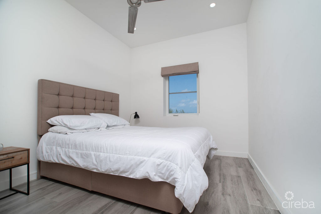 19 NORTH UNIT 315 – WITH LAKE VIEW