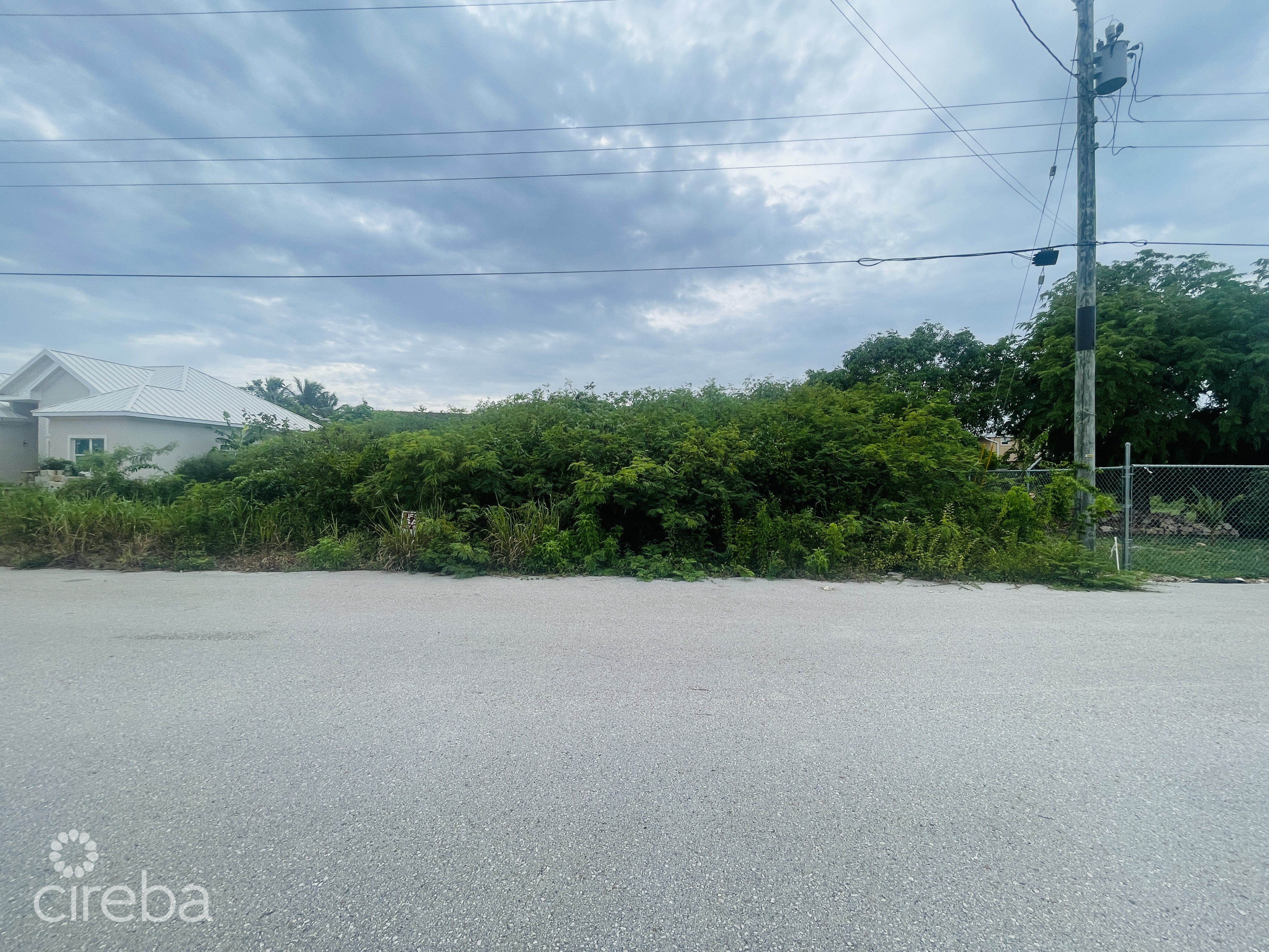 LAND  .28 ACRES – NORTHWARD