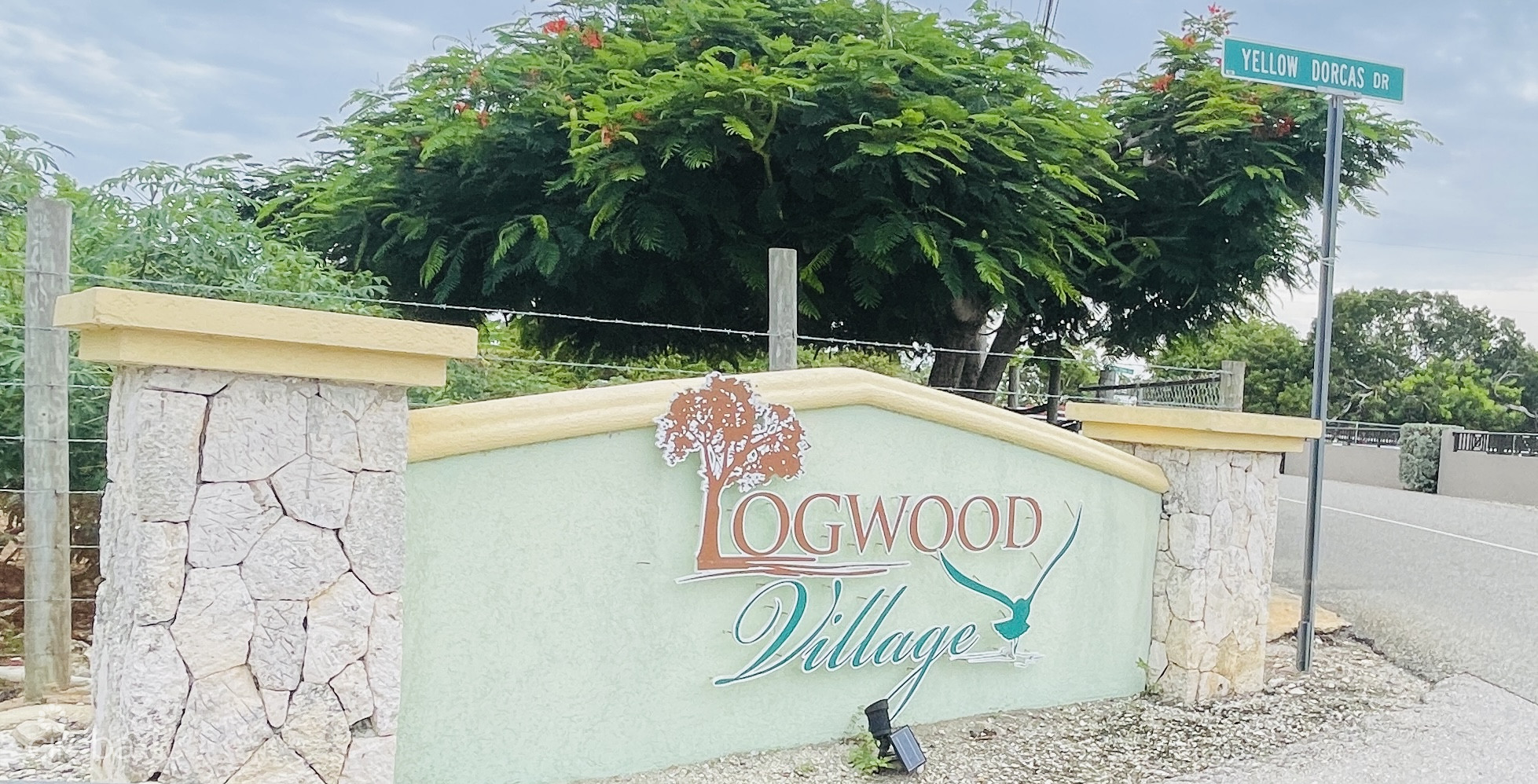 LAND  .28 ACRES – NORTHWARD