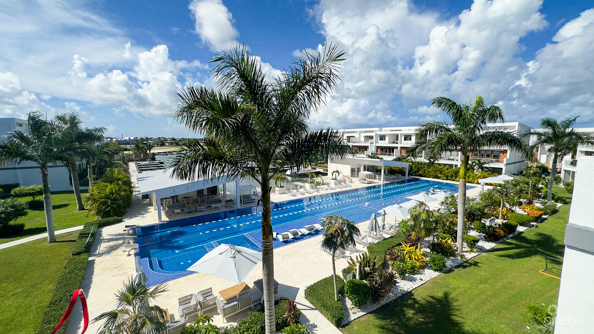 ARVIA CANAL FRONT 3BED