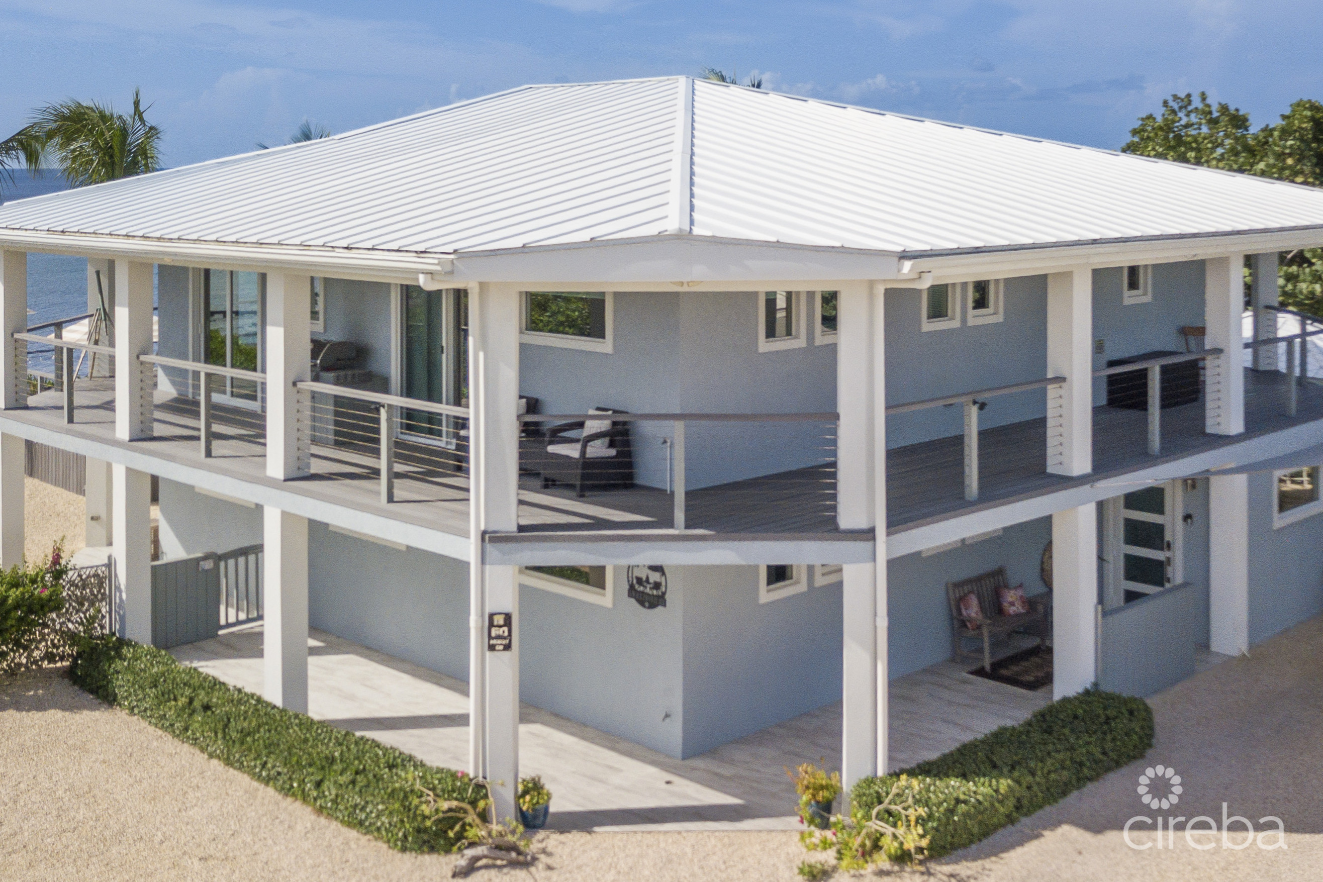 A WAVE FROM IT ALL – FULLY RENO’D 4 BED OCEANFRONT