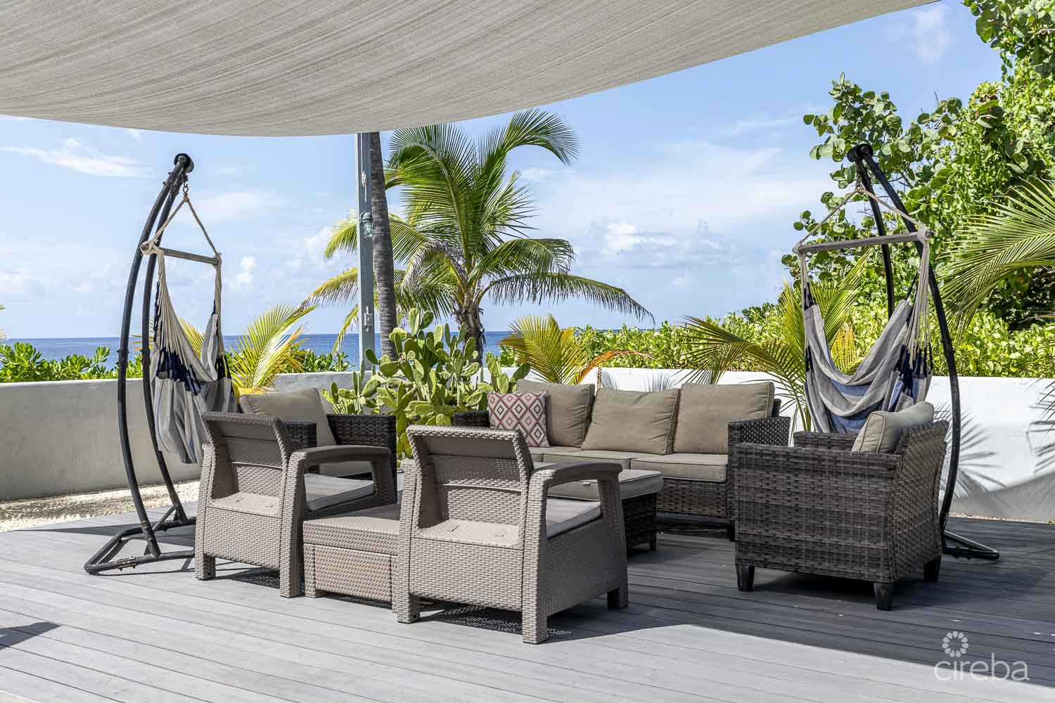 A WAVE FROM IT ALL – FULLY RENO’D 4 BED OCEANFRONT