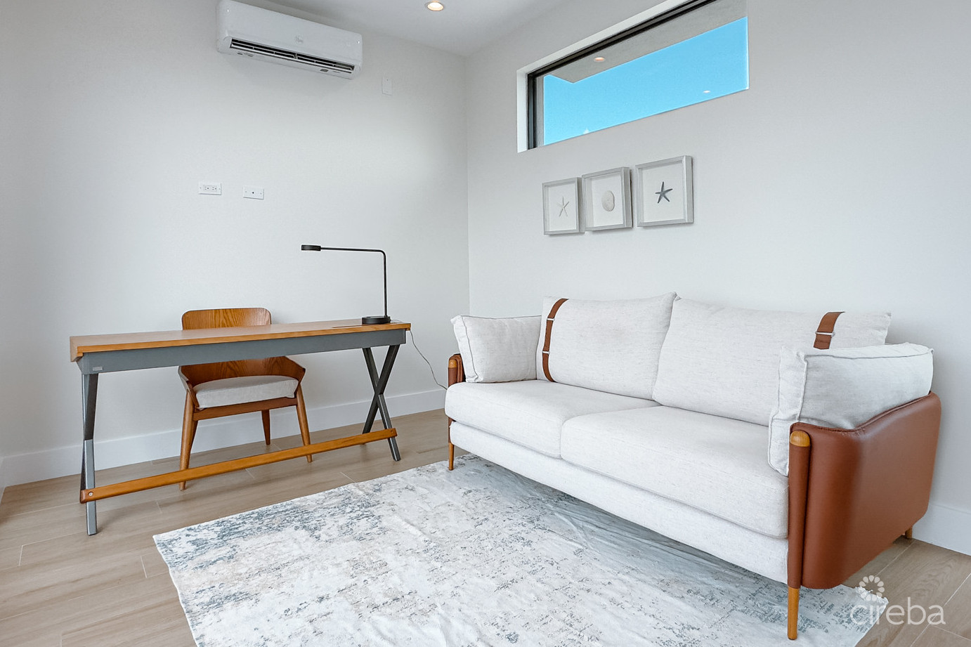 4 BED TOWNHOUSE WEST BAY