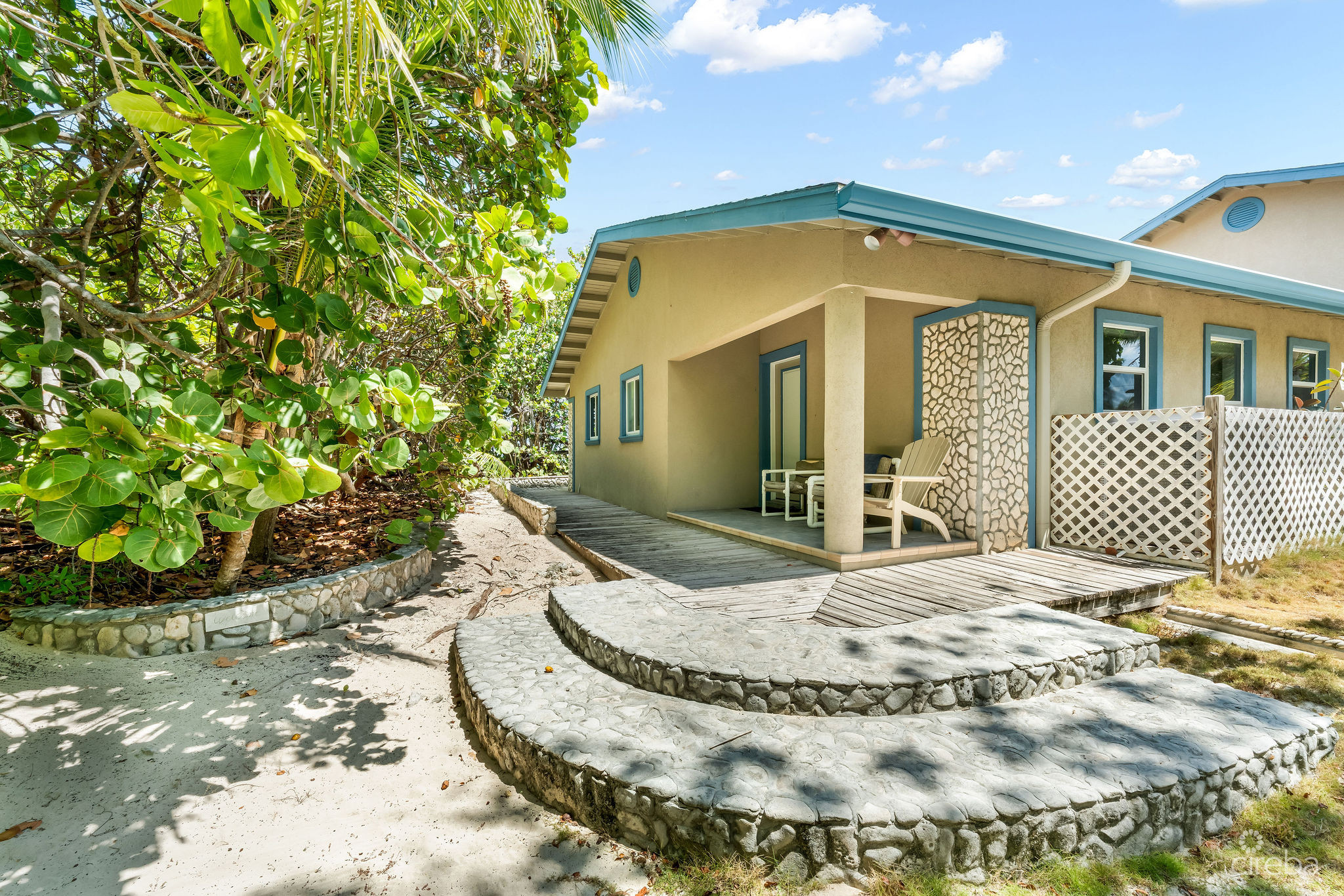 541 OLD ROBIN ROAD
