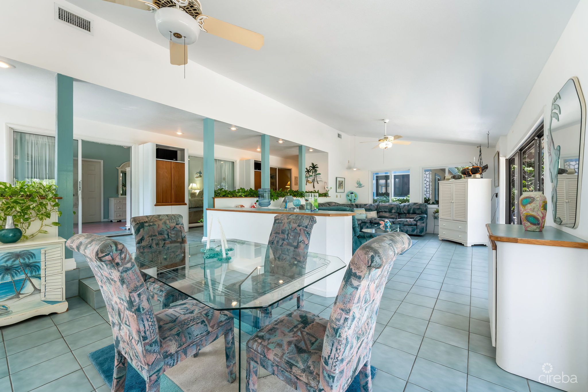 541 OLD ROBIN ROAD