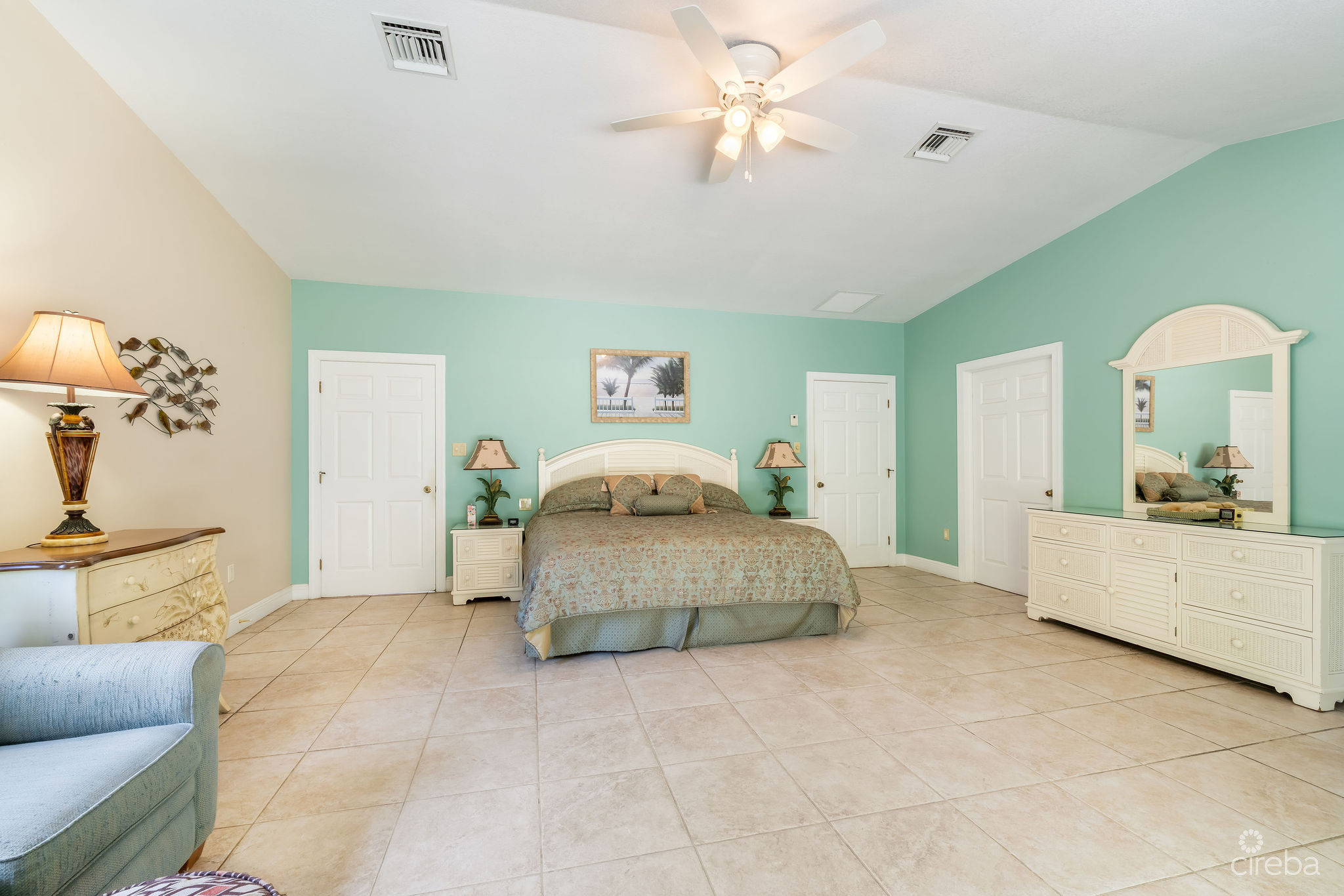 541 OLD ROBIN ROAD