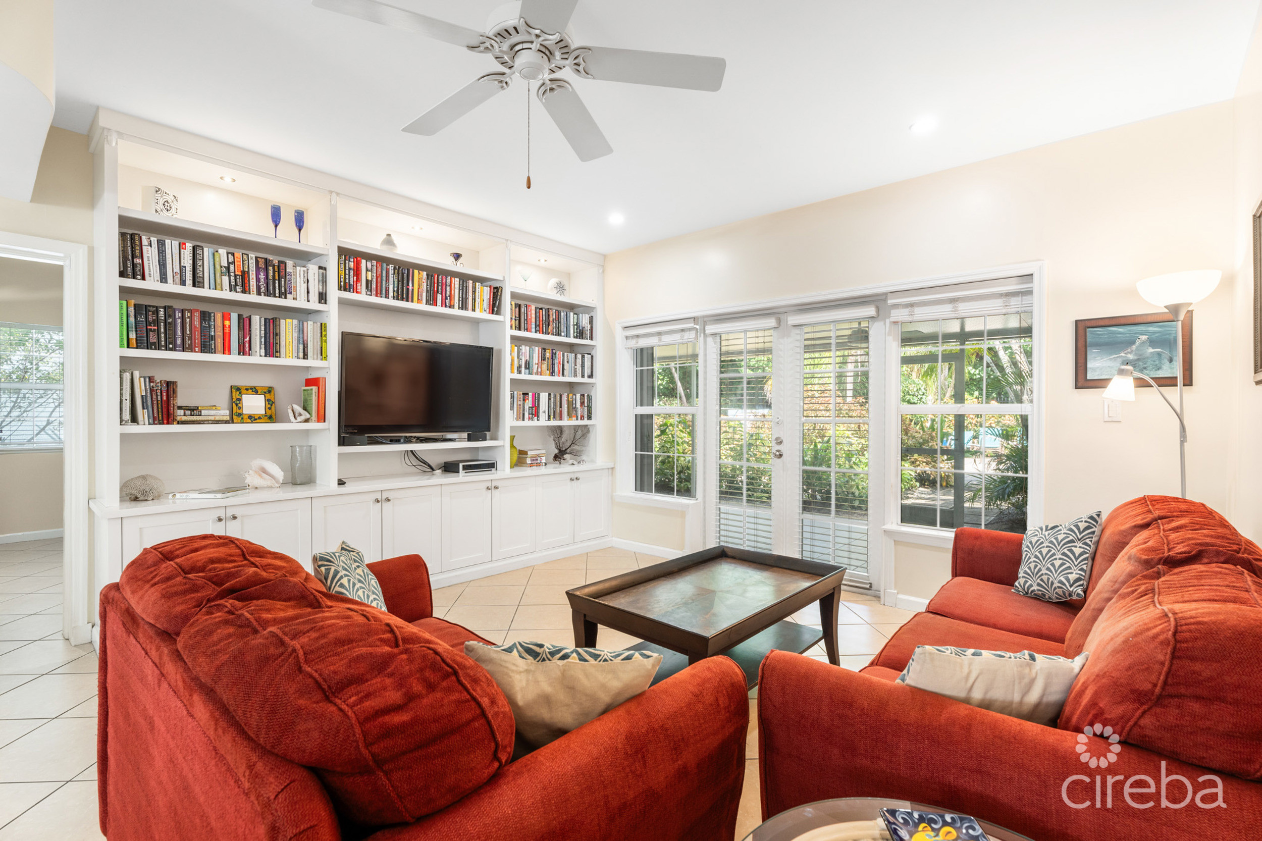 MYSTIC RETREAT 16, GEORGE TOWN CONDO