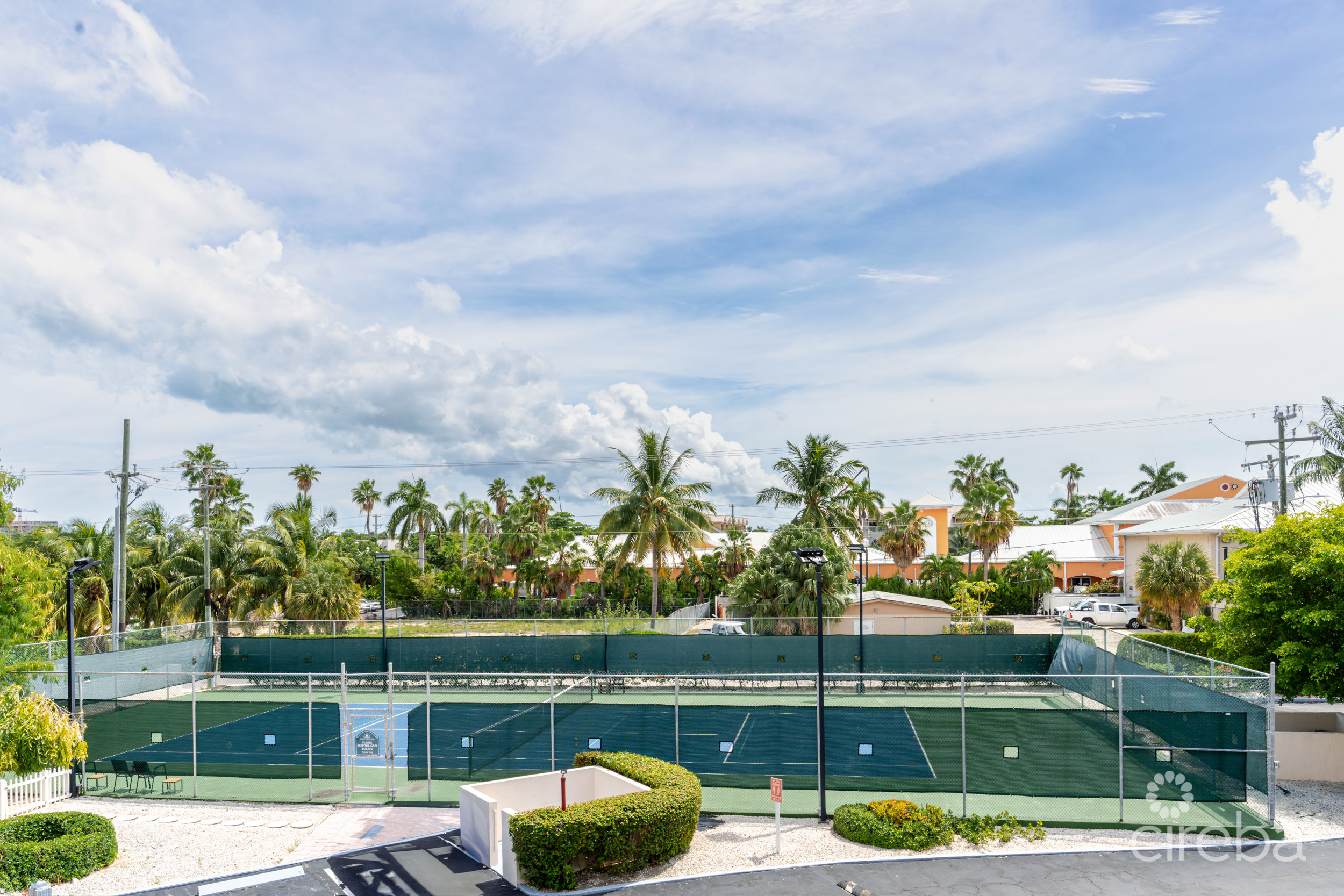GEORGE TOWN VILLAS CONDO, SEVEN MILE BEACH