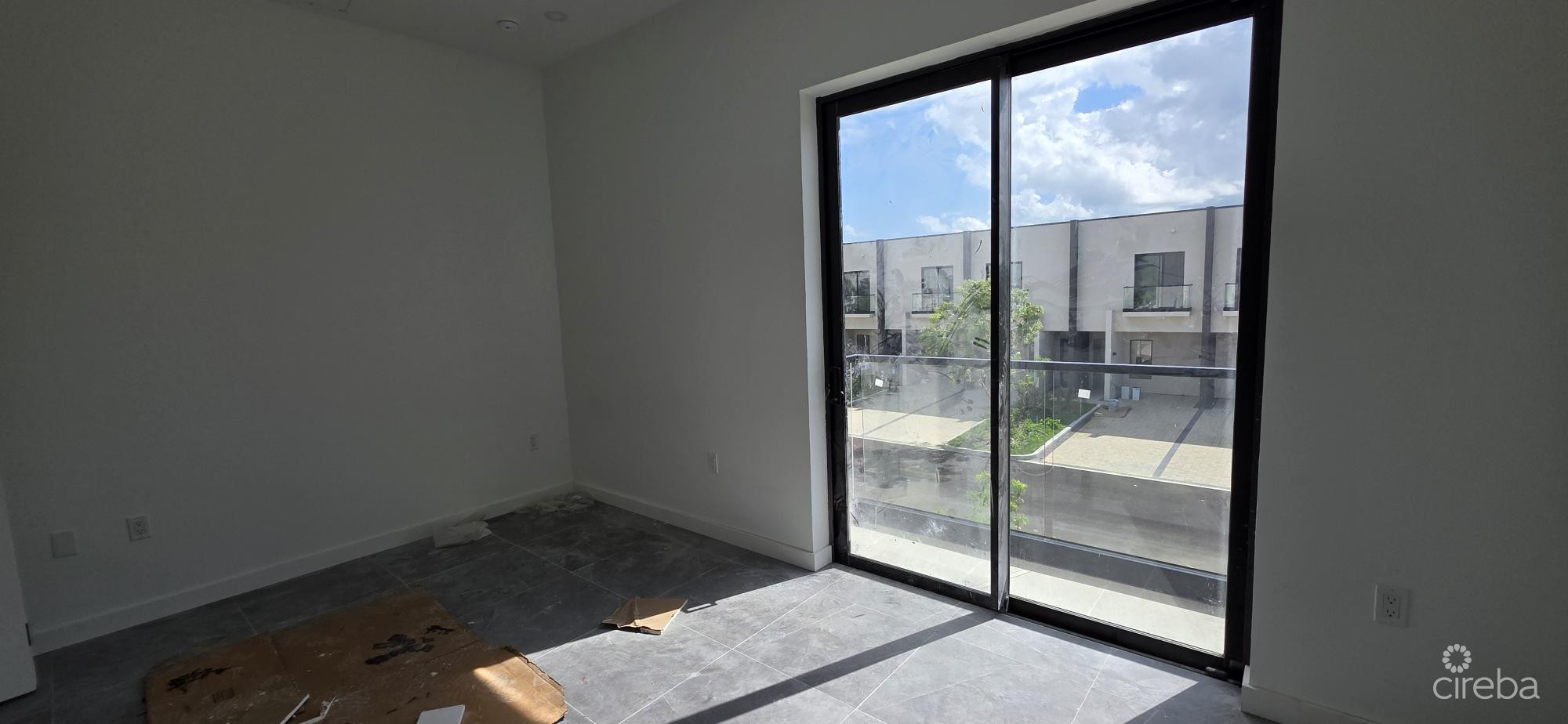 25K CASH BACK NEW SOUTH SOUND 2BED 2.5 BATH – PRIVE