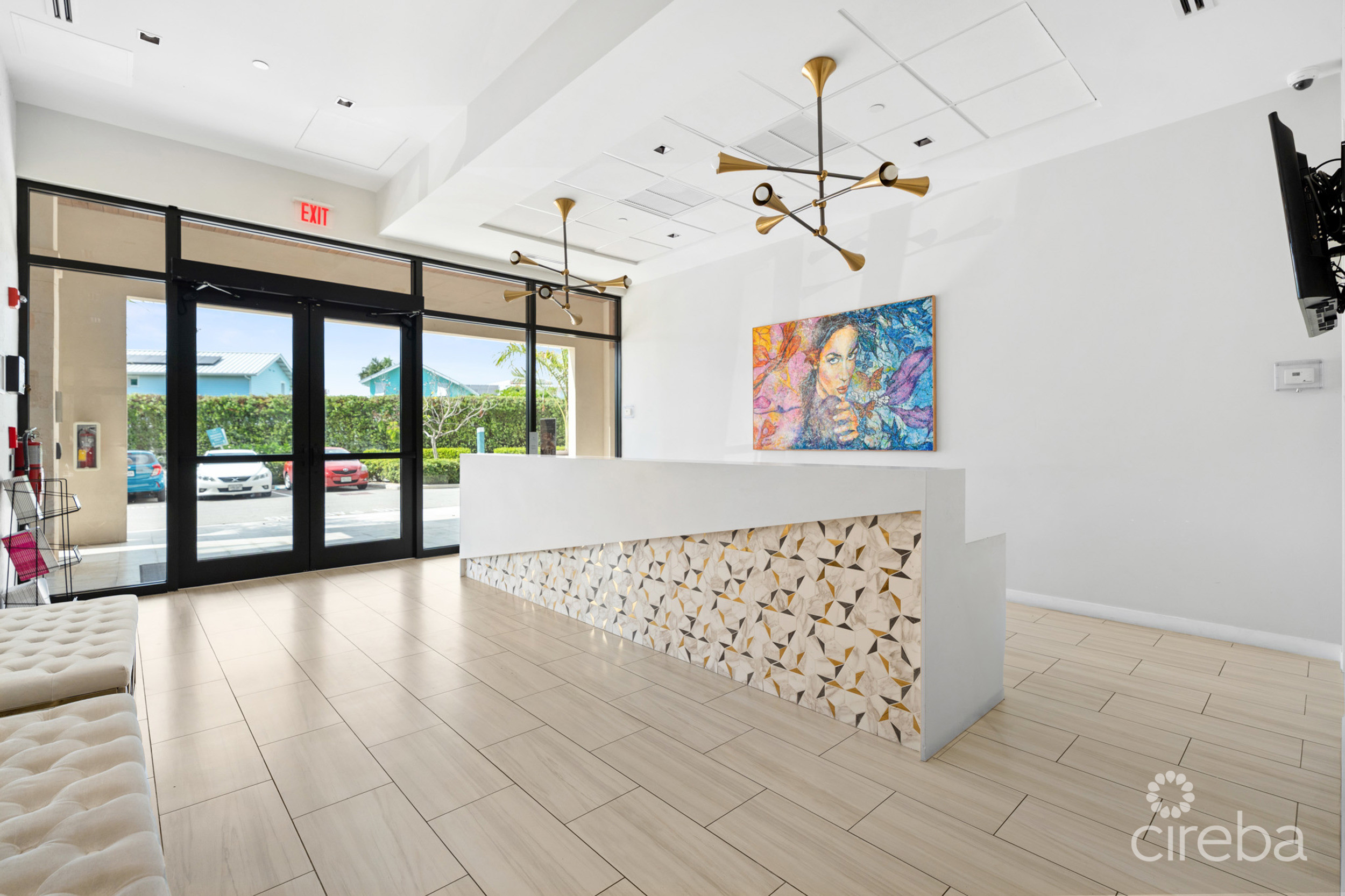 HARBOUR WALK 202 | 1 BED + DEN | CORNER UNIT