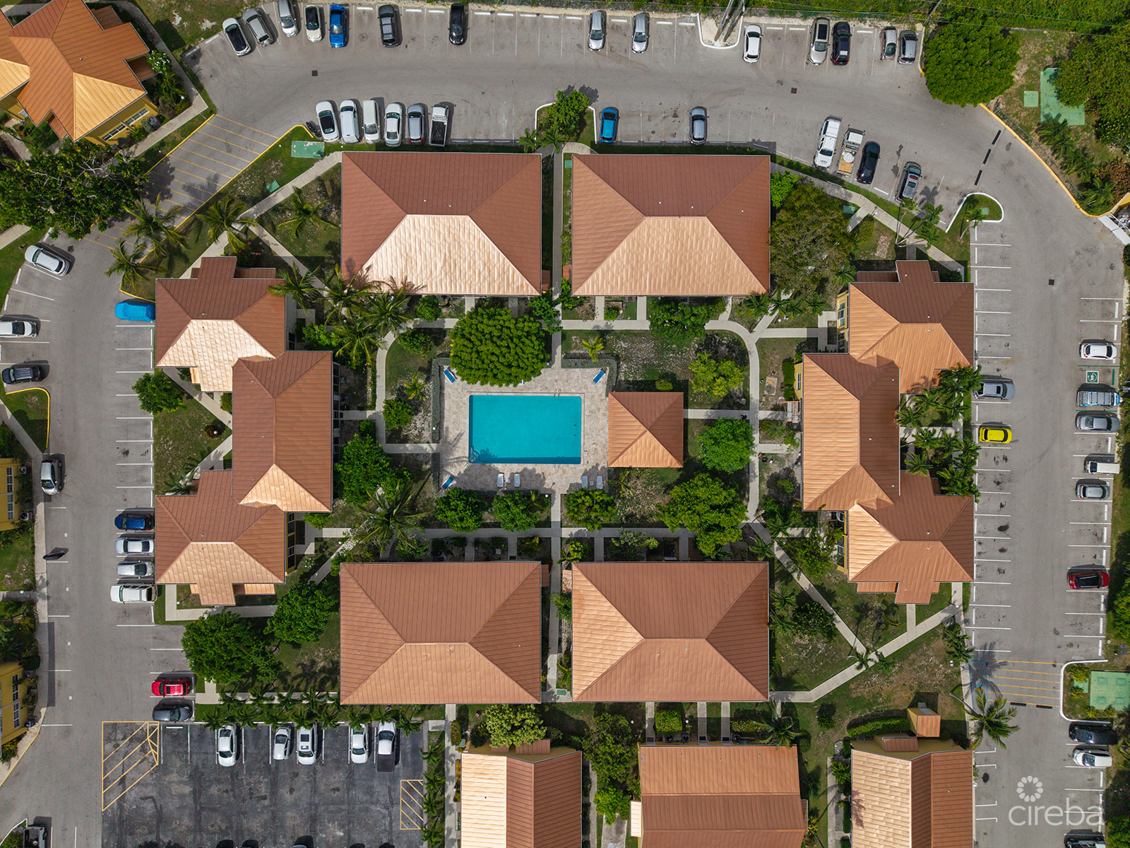 OCEAN CLUB 2BED/2.5BATH CONDO