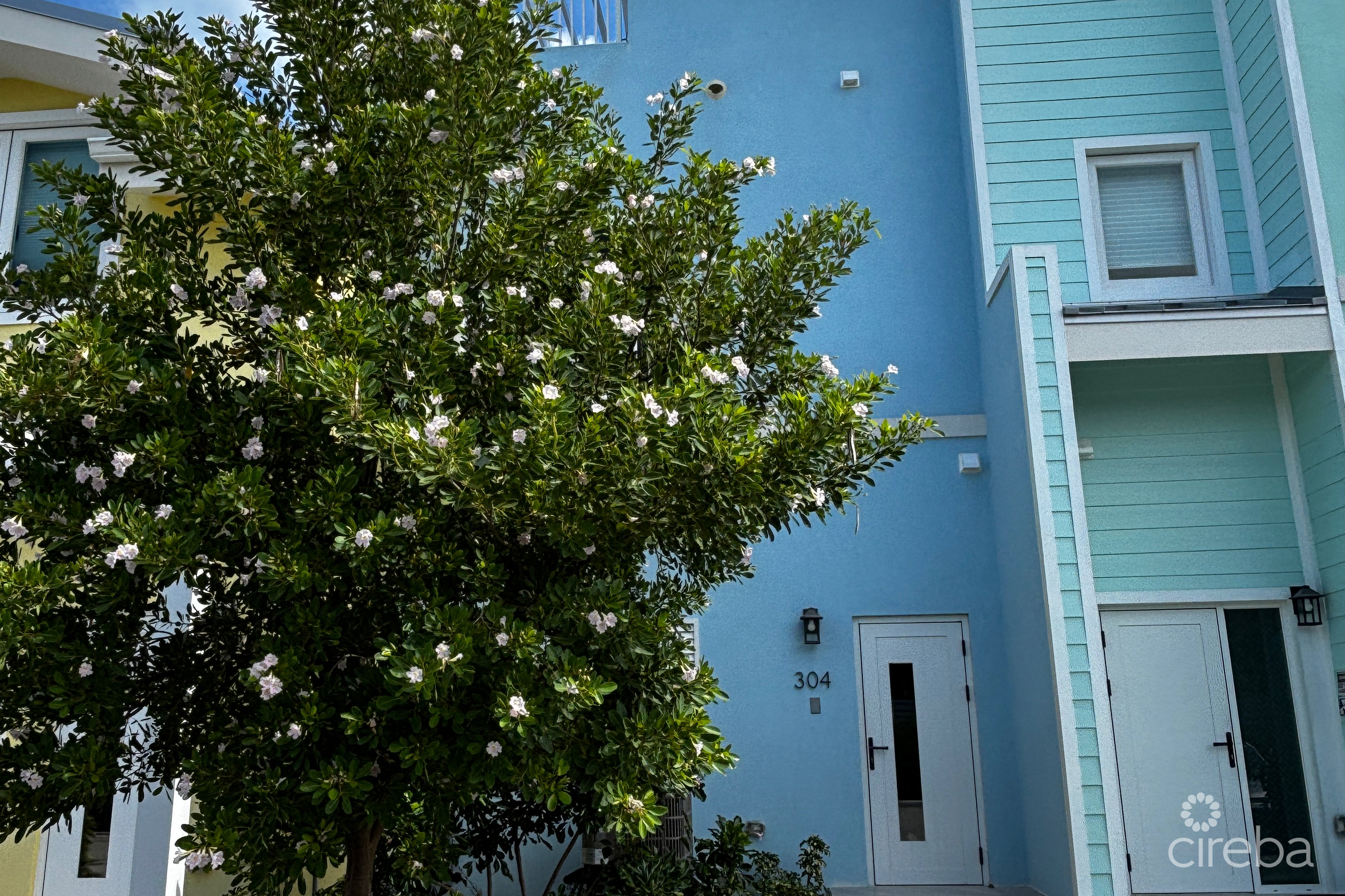 THE MEADOWS AT BATABANO – BREADFRUIT 2 BED WITH ROOF TERRACE TOWNHOME