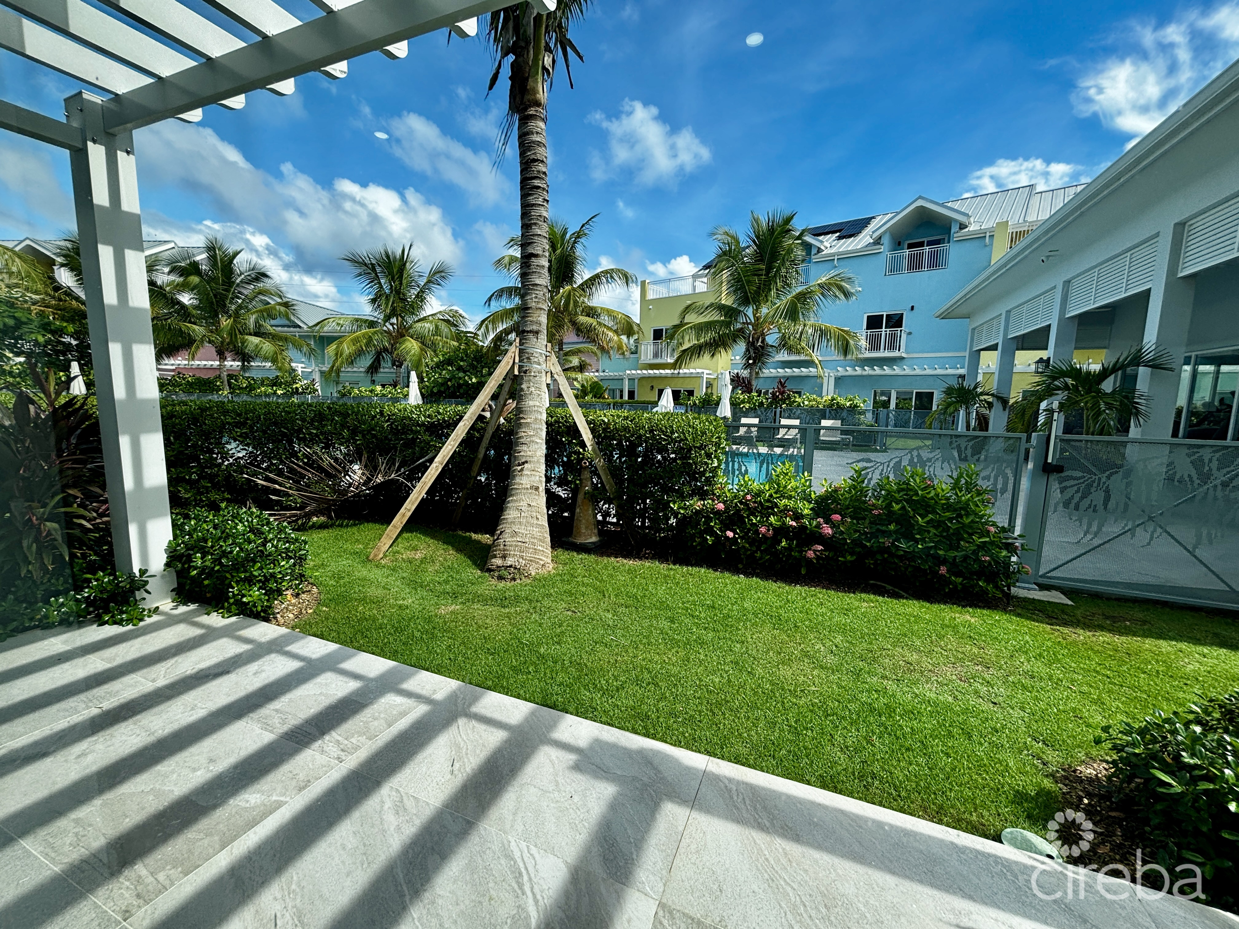 THE MEADOWS AT BATABANO – BREADFRUIT 2 BED WITH ROOF TERRACE TOWNHOME