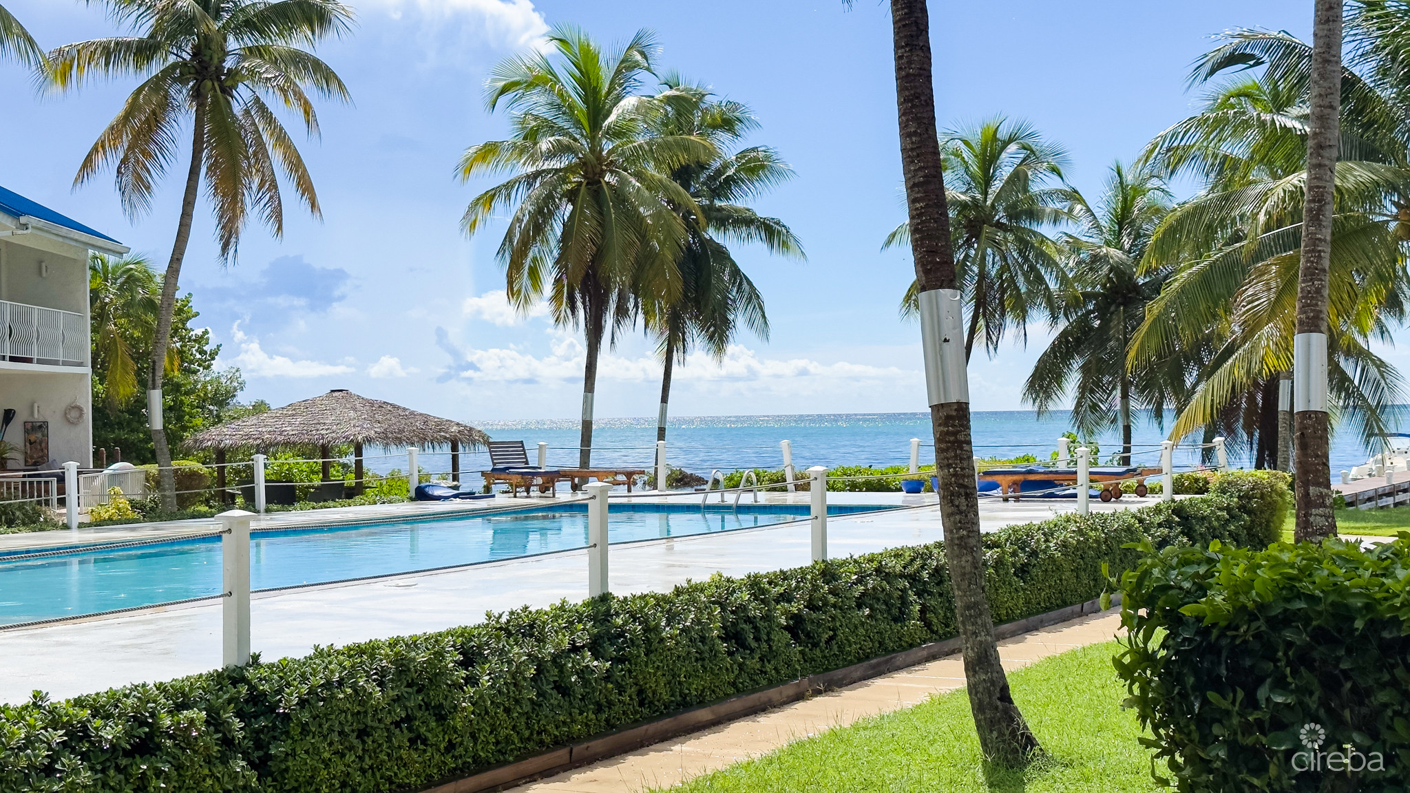 3 BED OCEAN VIEW – BY THE SEA