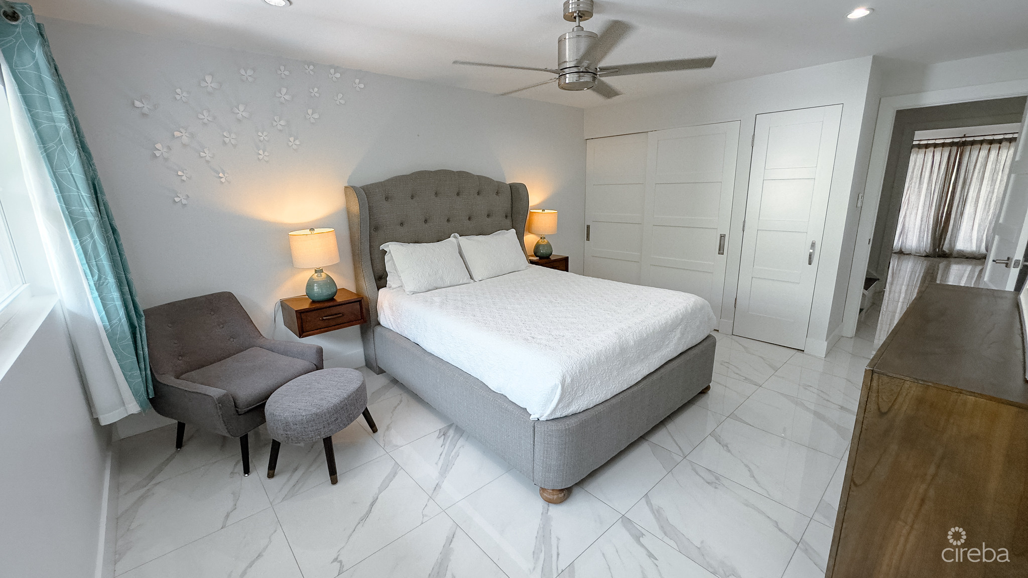 3 BED OCEAN VIEW – BY THE SEA