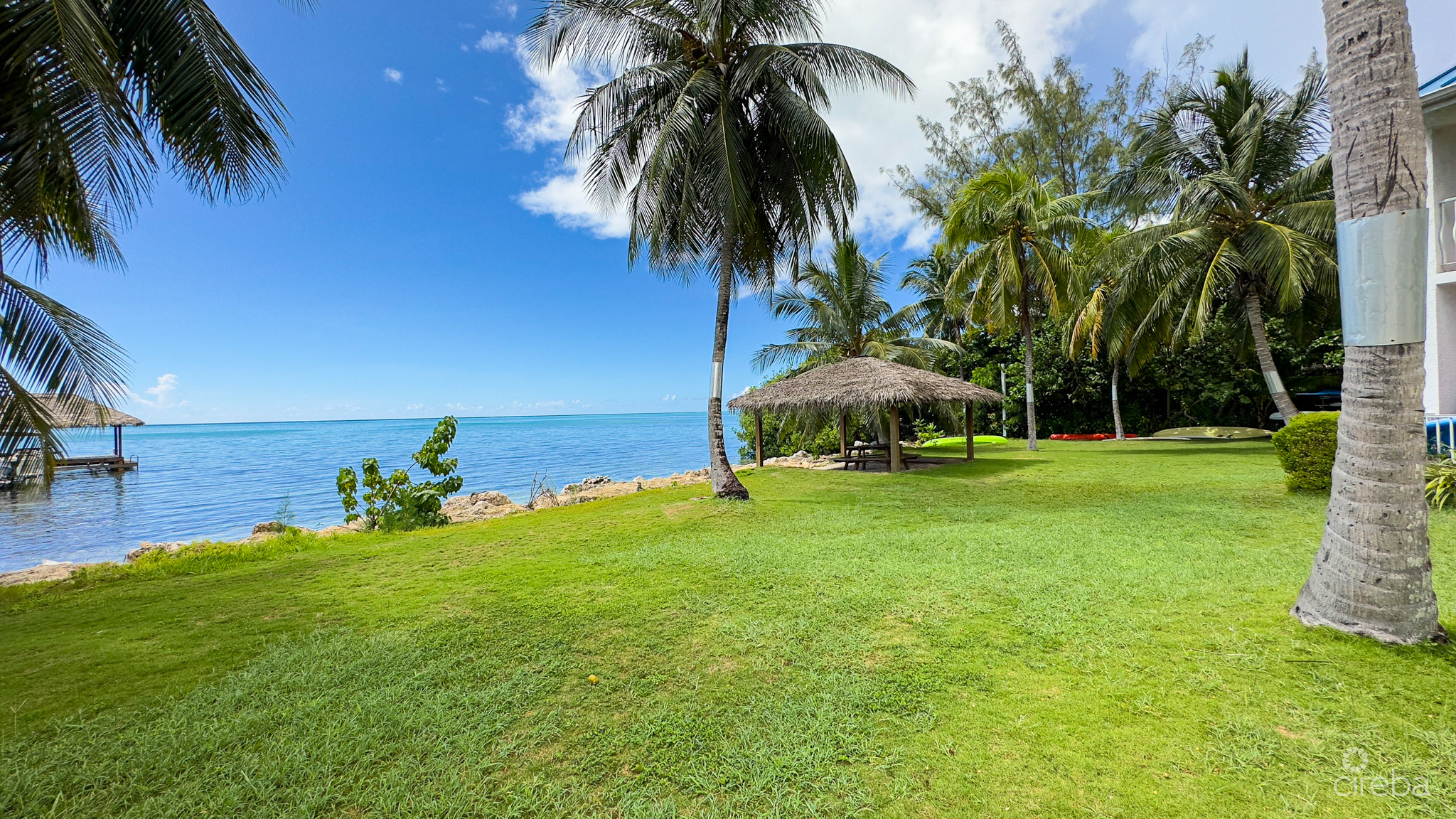 3 BED OCEAN VIEW – BY THE SEA